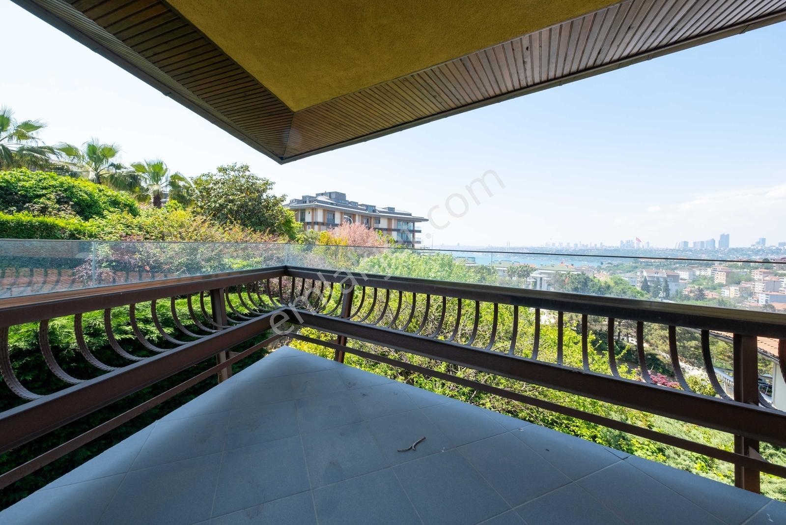 Çengelköy'de Boğaz Manzaralı Site İçinde Müstakil Bahçeli Villa - Görsel 40