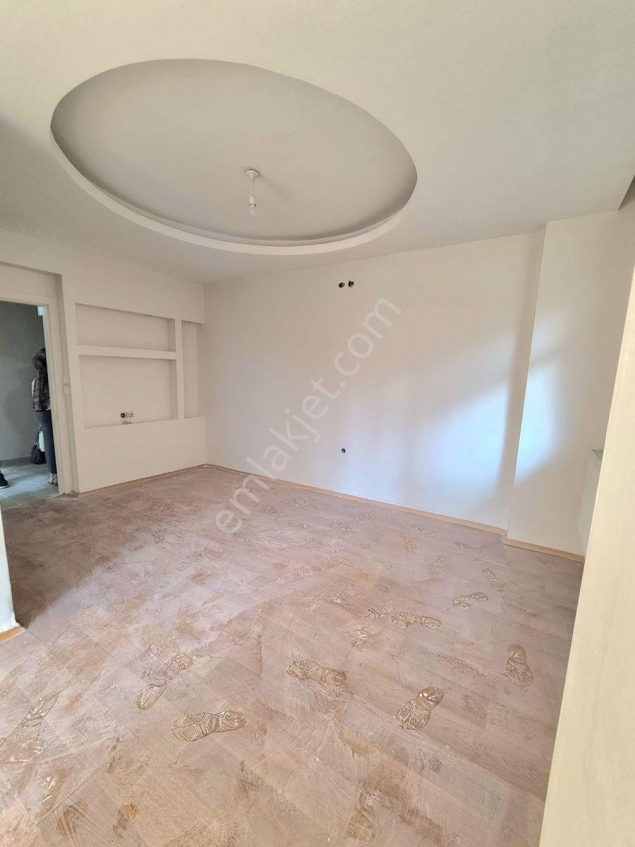 Etimesgutta 3+1 90 M² Bahçe Katı Fırsat Daire - Görsel 34