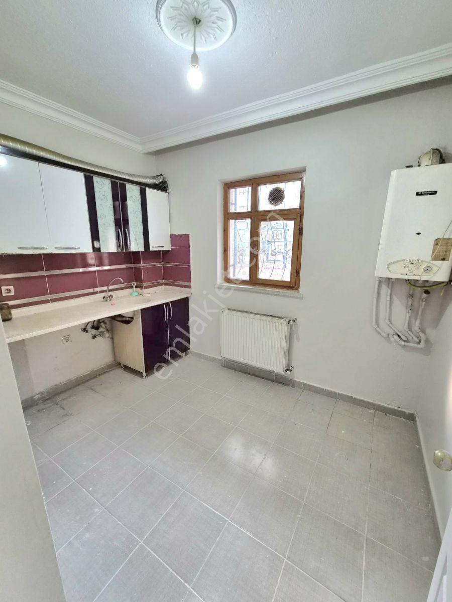Etimesgutta 3+1 90 M² Bahçe Katı Fırsat Daire - Görsel 19