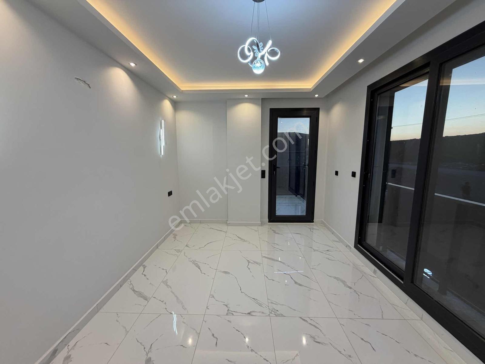 Didim'de 3+1 Ayrı Mutfaklı Tam Müstakil Lüks Villa - Görsel 14