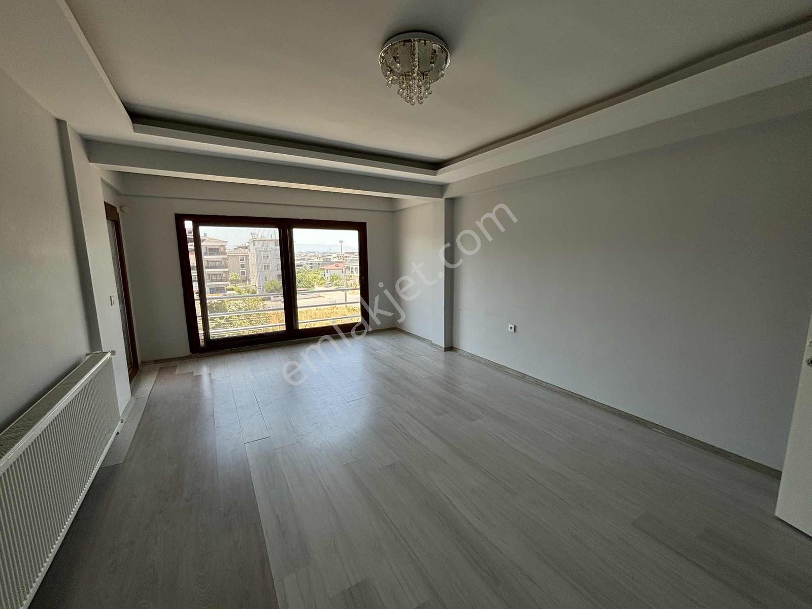 Site İçinde Kiralık 3+1 D.gazlı 140 M2 Ebeveyn Banyolu Daire - Görsel 10