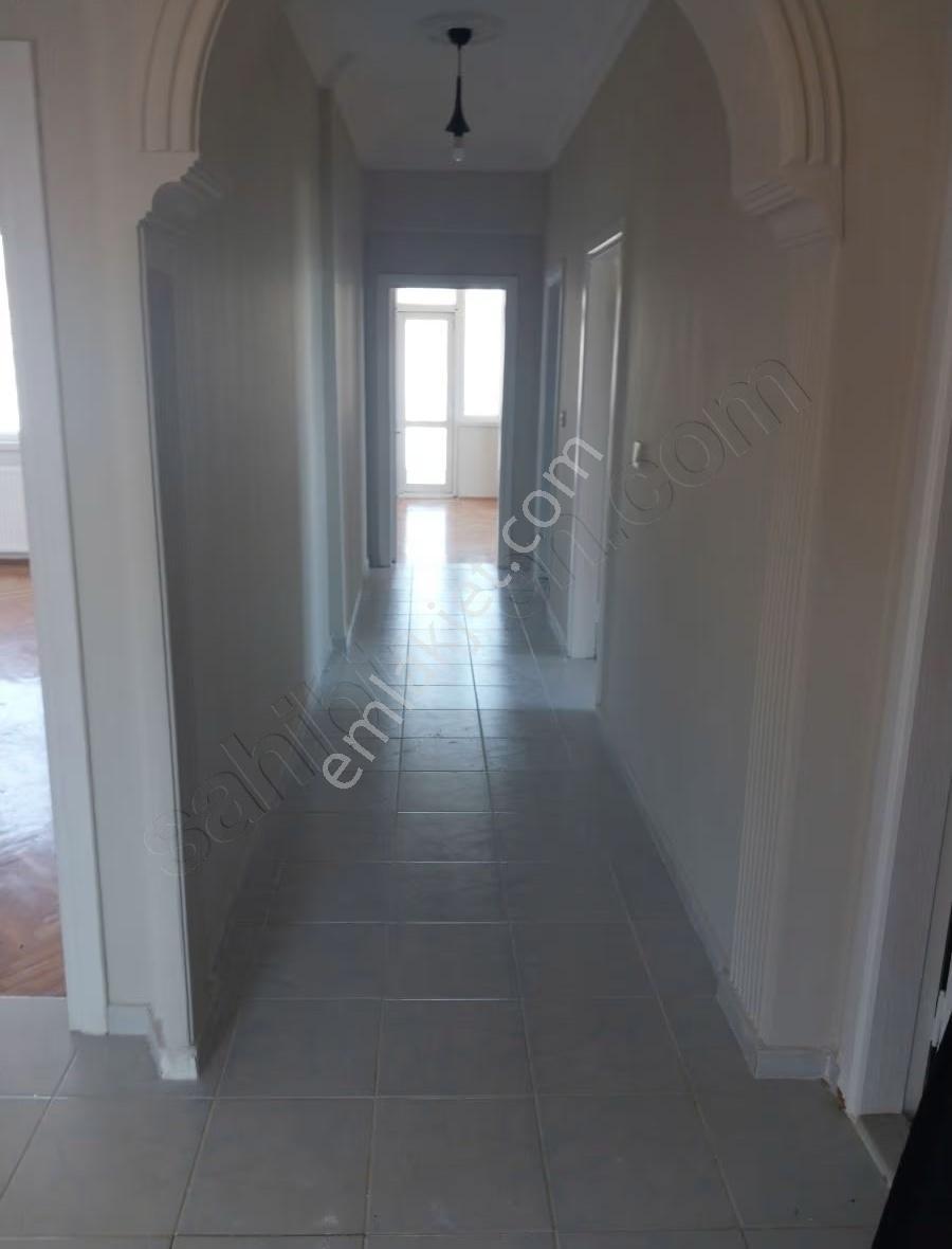 Şirinyalı Mah. Sinanoğlu.caddesi Üzerinde. Kiralık Daire - Görsel 7