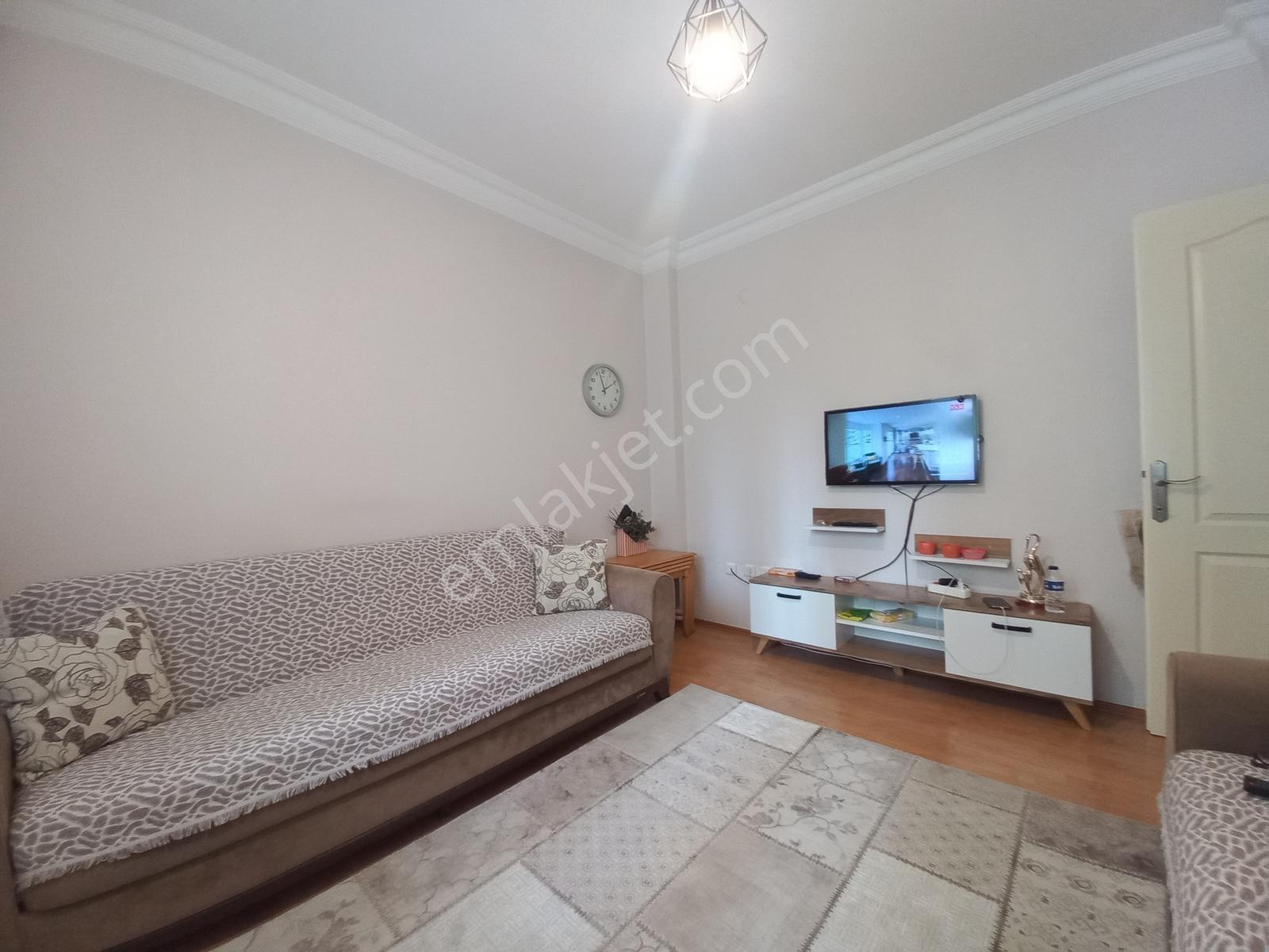 Esenyurt Kıraçta Satılık Komple Bina 115m2 Arsa İçinde 4 Daire - Görsel 11