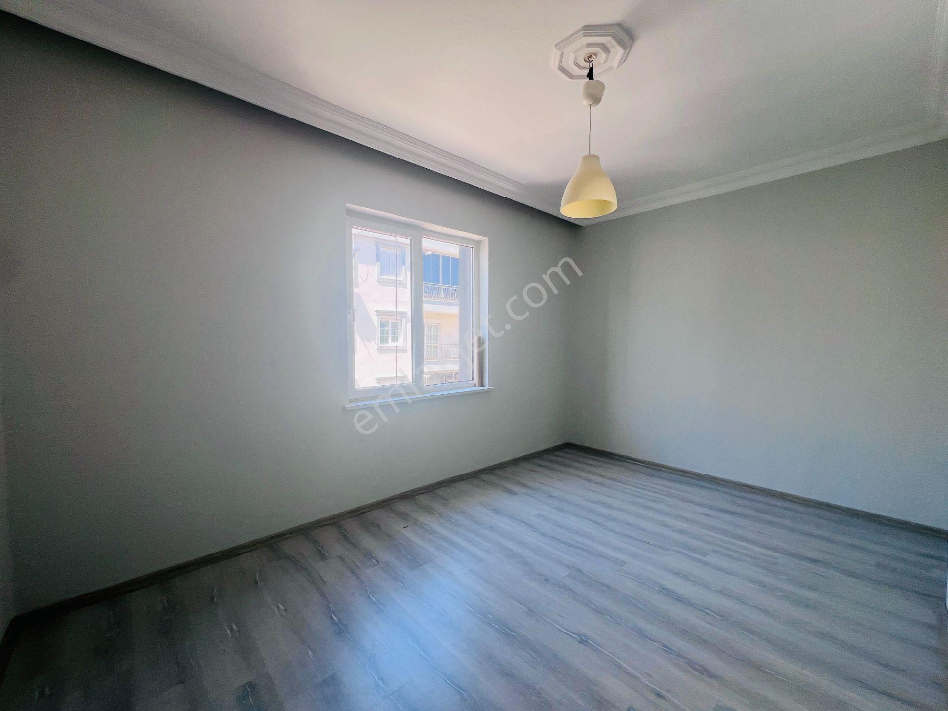 Merkezi Konumda Kiralık 3+1 Toplu Taşımaya Yakın Bakımlı Daire - Görsel 12