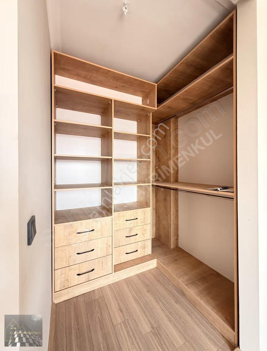Gemlik Manastır'da Havuzlu Sitede Sıfır Ara Kat Kiralık (3+1) - Görsel 4