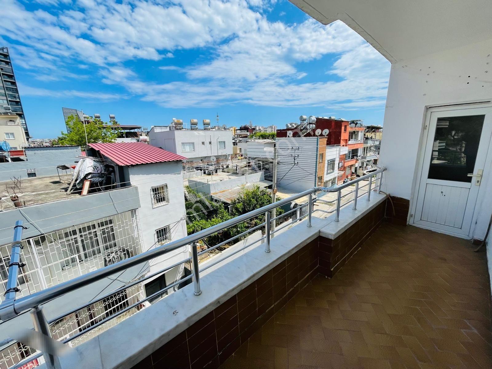Aydın'dan Bekiralanında 5+1 Fırsat Eşyalı Satılık Villa - Görsel 35