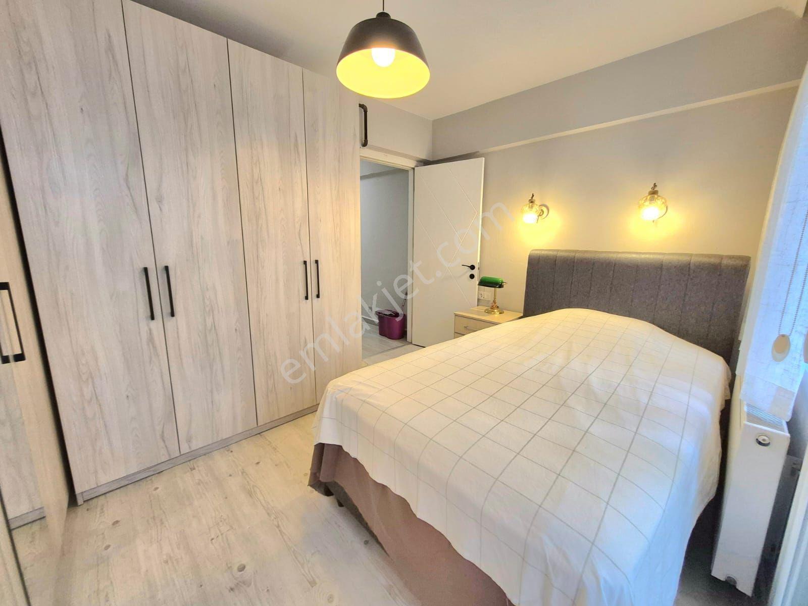 Karşıyaka Bahariye Mahellesi Adliye Yakını 1+1 Satılık Daire - Görsel 16