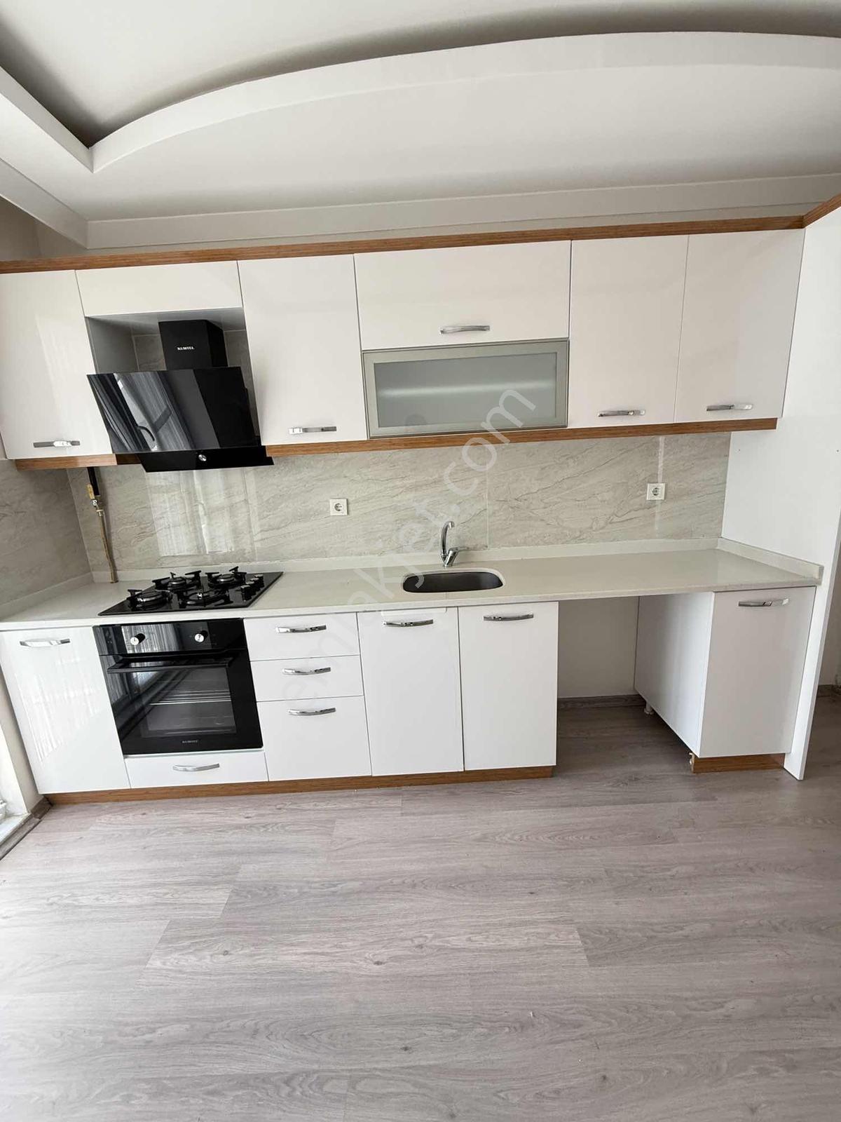 Akkaya İnşaattan Rumelide Geniş Balkon Ankastre Kullanışlı 2+1 - Görsel 16