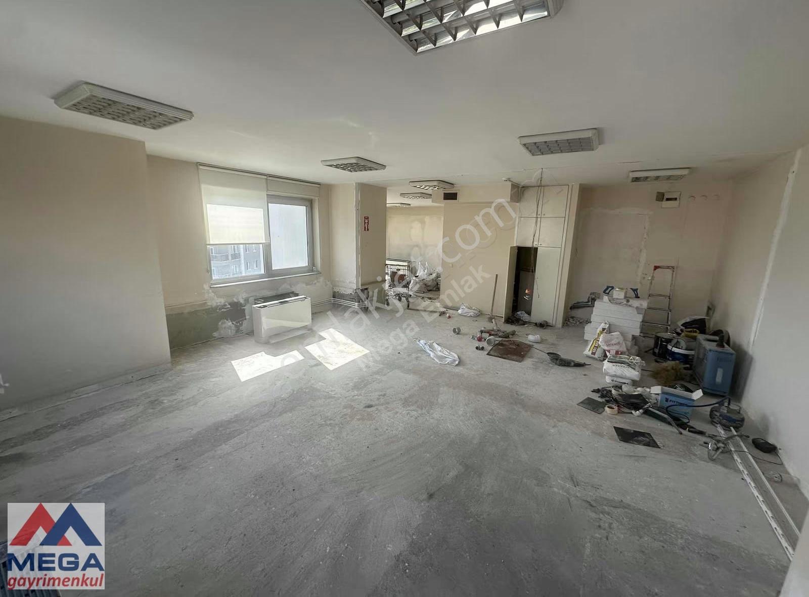 Kozyatağı Ps Plaza'da 120 M2 Net Kiralık Büro-ofis - Görsel 15
