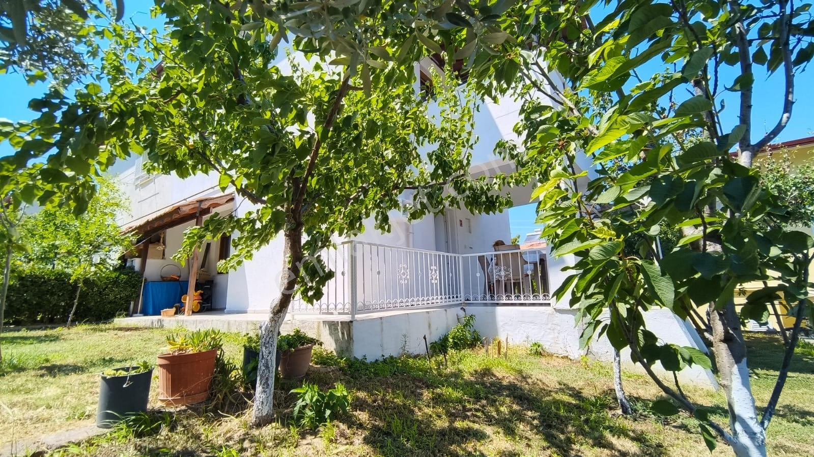 Rw Nefes'ten İskele Mahallesinde Geniş Bahçeli Villa - Görsel 18