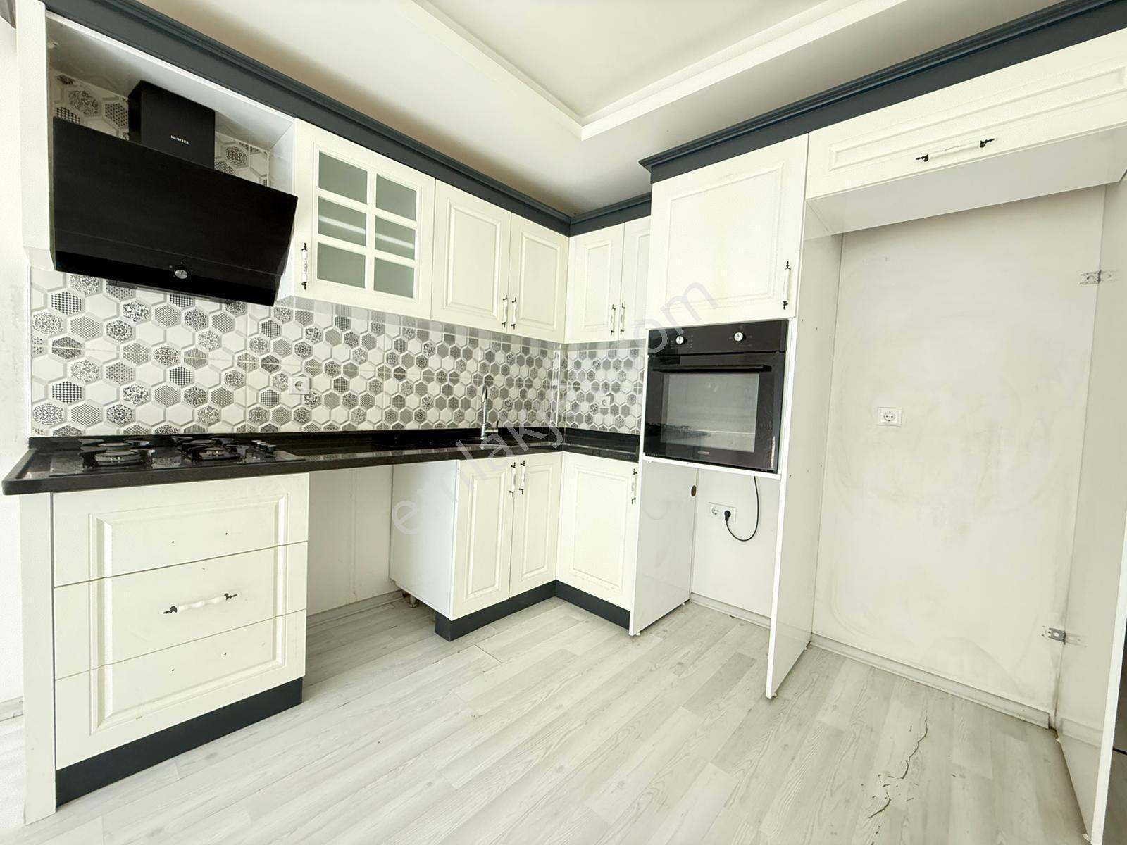 Aydın'dan Silifke Caddesinde 1+1 Fırsat Kiralık Daire - Görsel 8