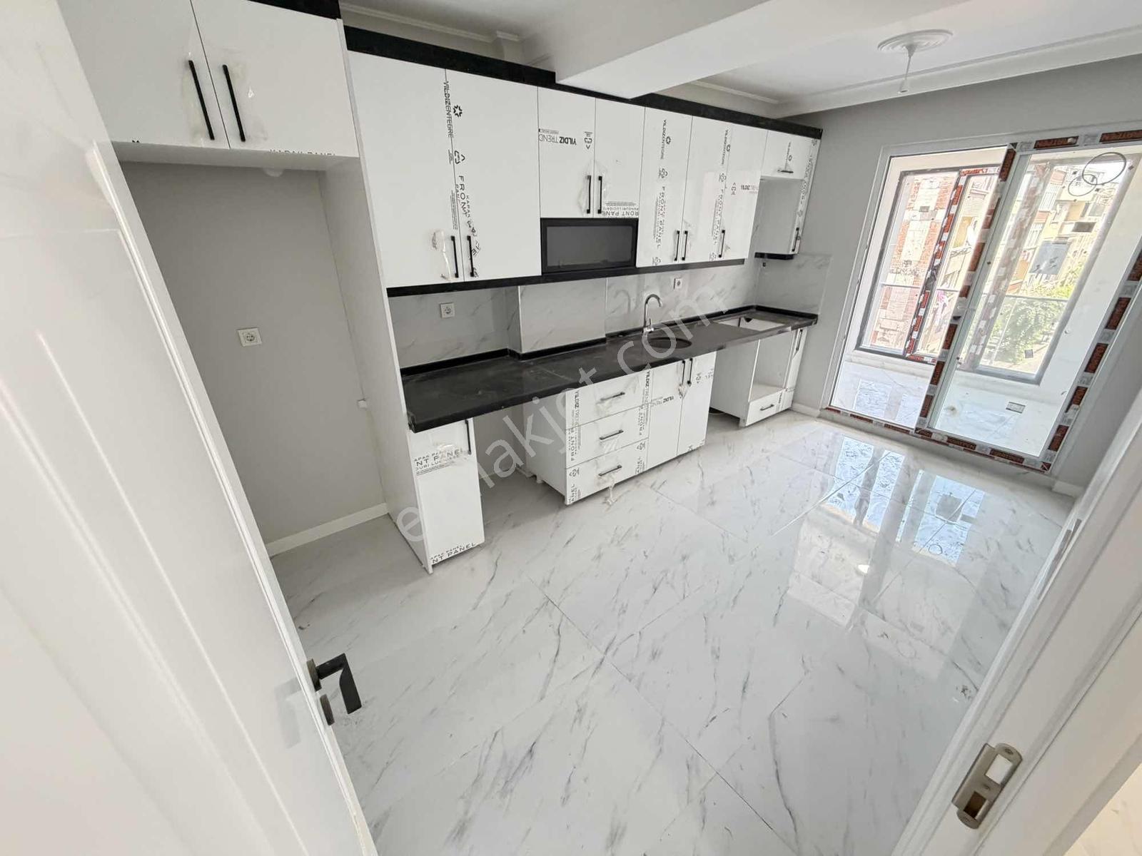 Tramvaya Komşu 3+1 130m2 2 Kat Sıfır Yerden Isıtmalı Daire - Görsel 6