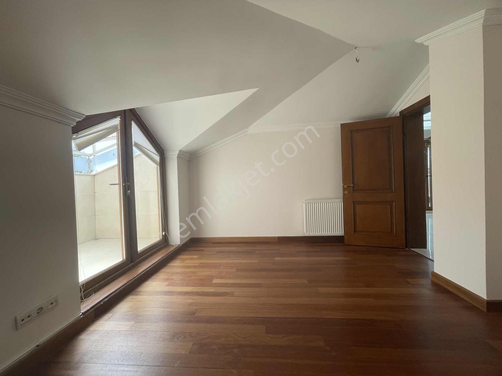 Mutluol Proje'den 5+1 Dubleks Deniz Manzaralı Kiralık Ofis - Görsel 55