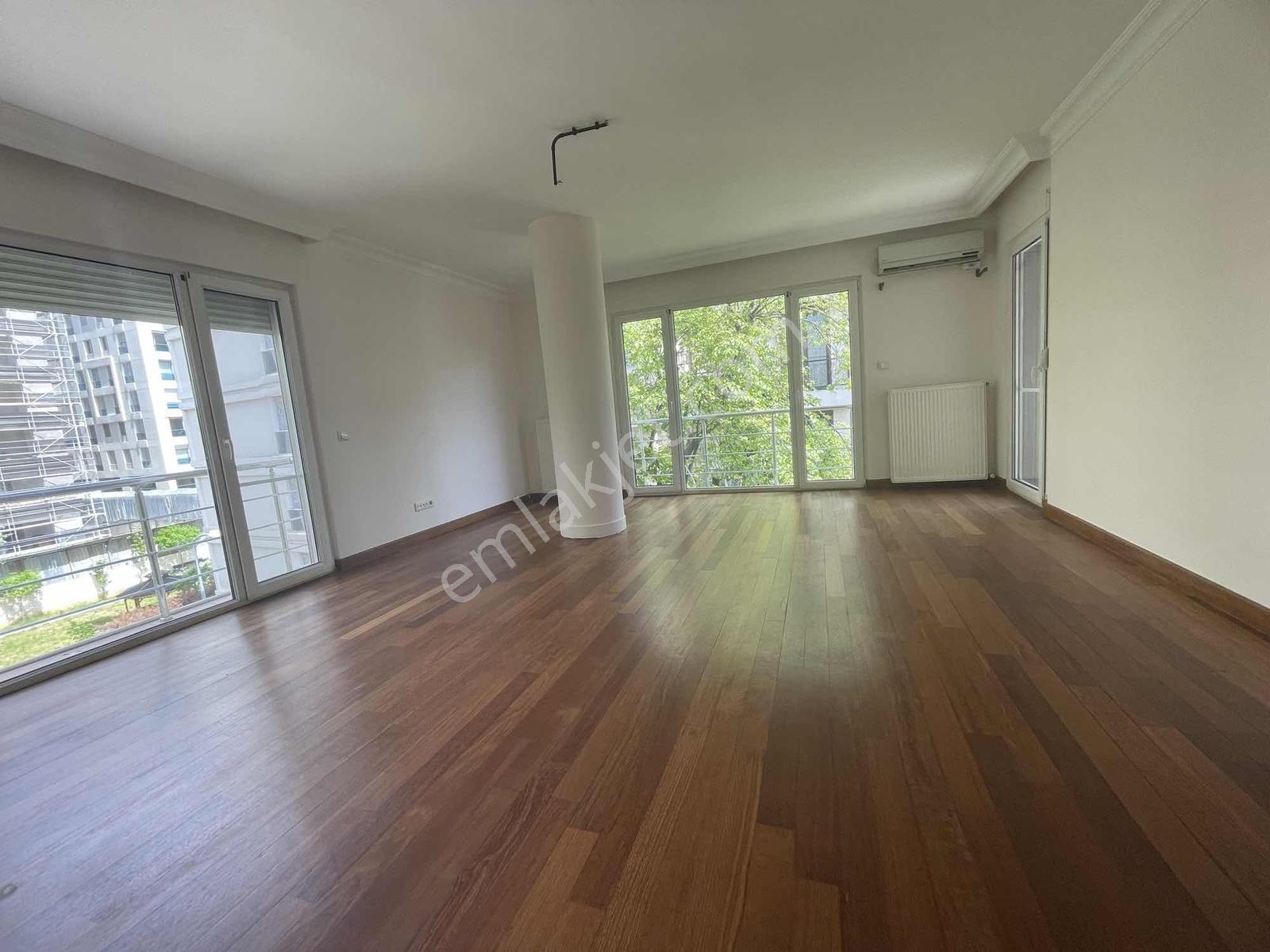 Mutluol Proje'den 5+1 Dubleks Deniz Manzaralı Kiralık Ofis - Görsel 33
