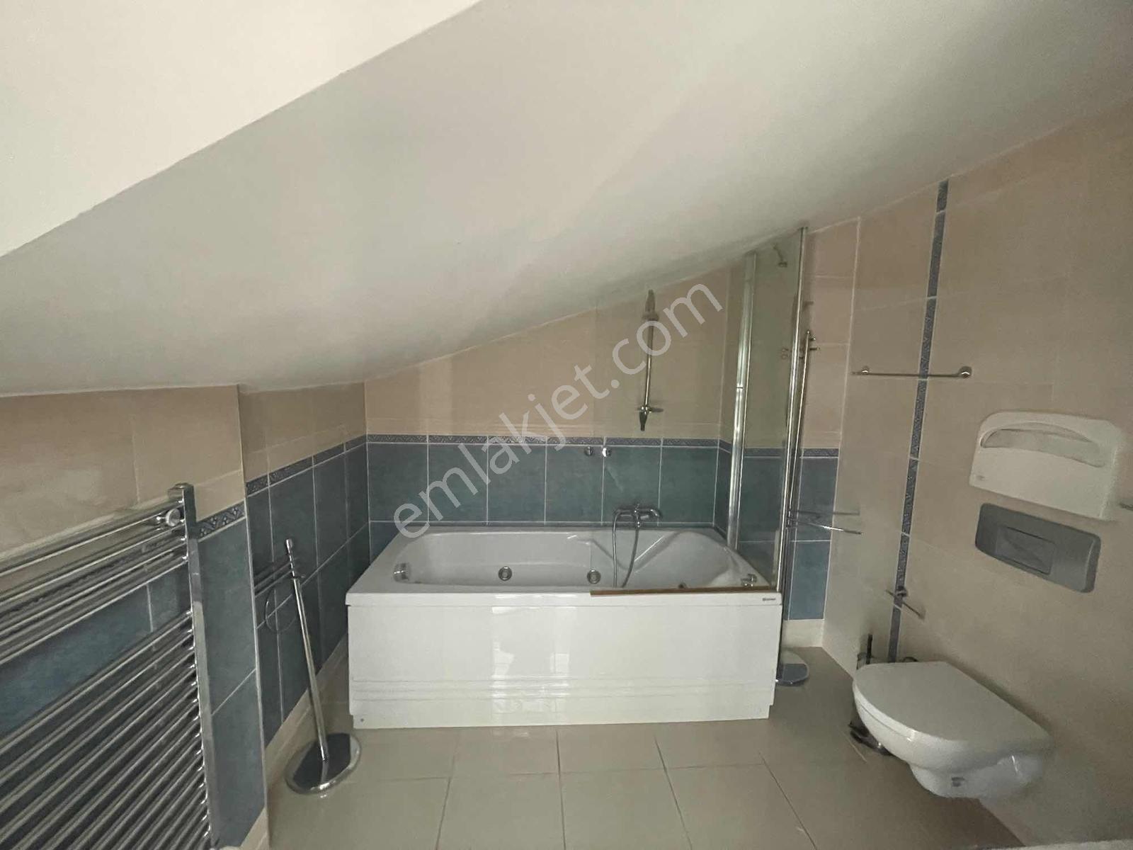 Mutluol Proje'den 5+1 Dubleks Deniz Manzaralı Kiralık Ofis - Görsel 49