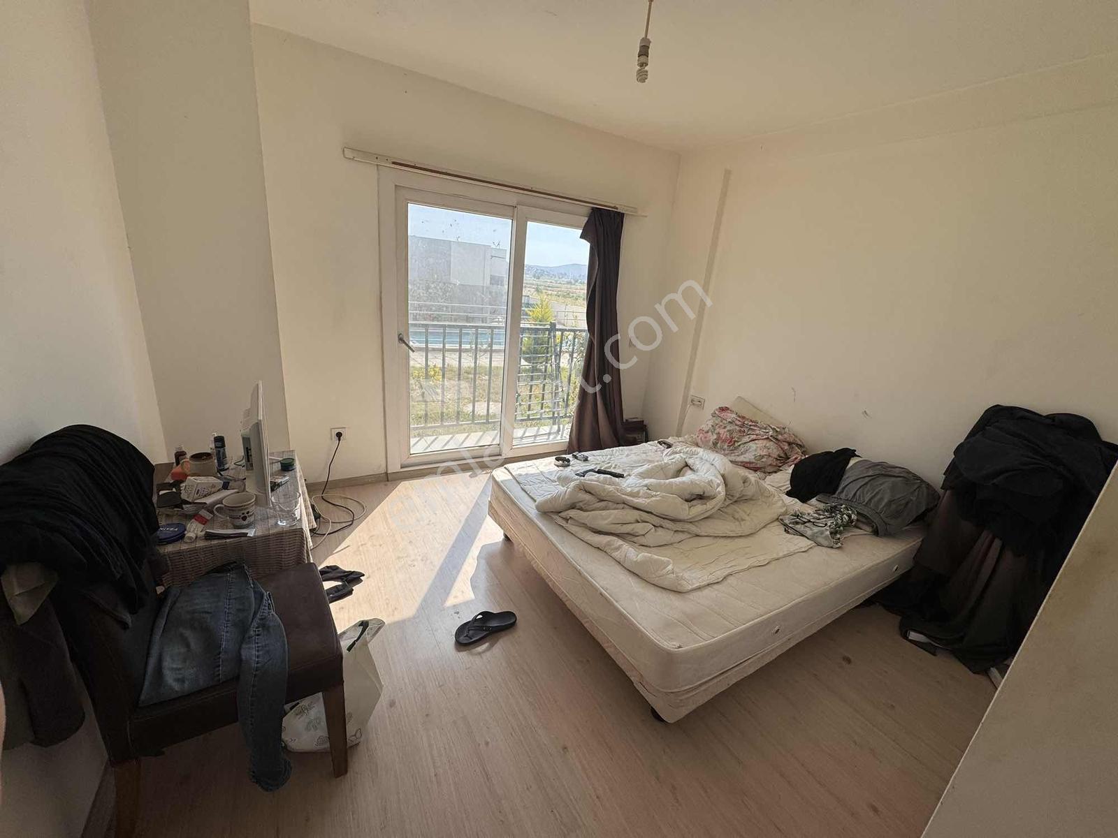 Bahçe Kat Ve Havuzlu Sitede - Görsel 8