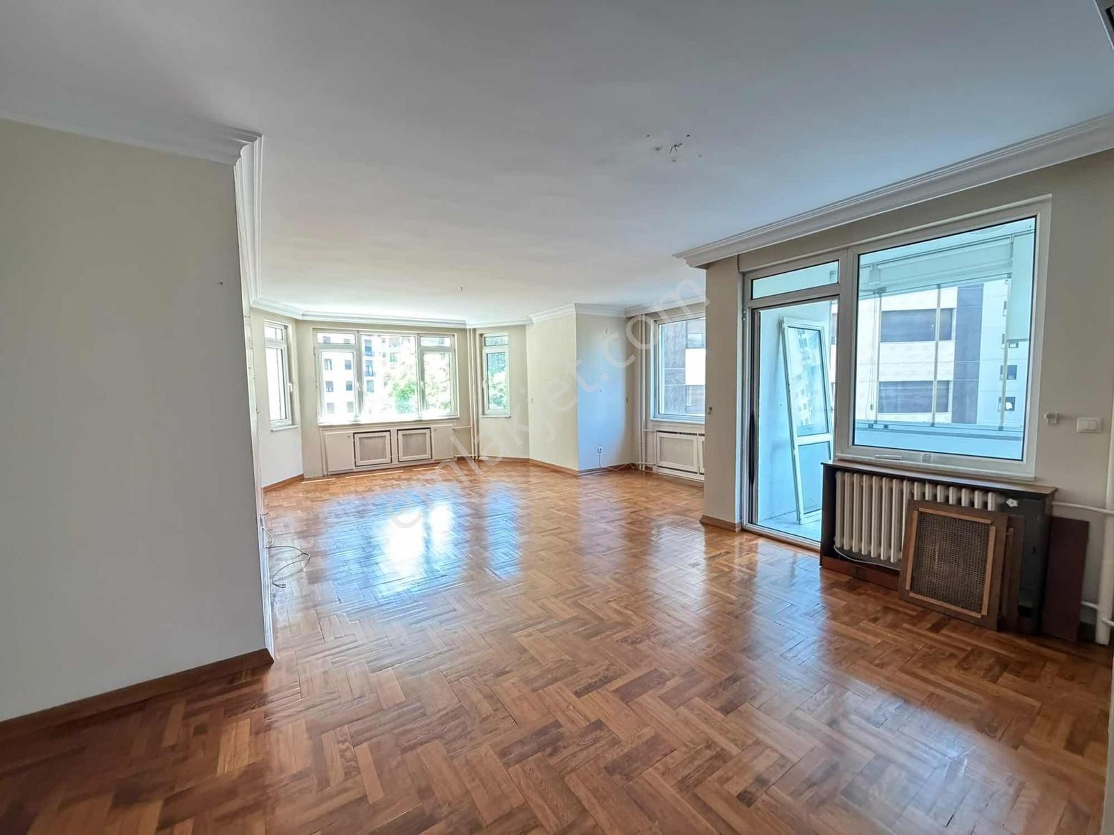 Mutluol Proje'den Şaşkınbakkal'da Kiralık 5 + 1 - Görsel 26