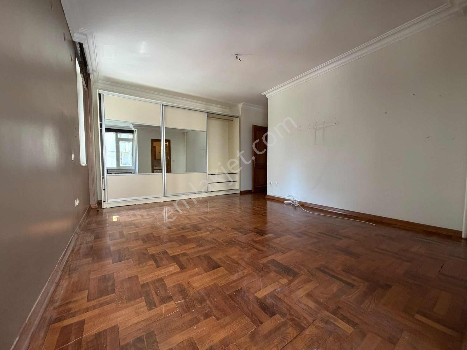 Mutluol Proje'den Şaşkınbakkal'da Kiralık 5 + 1 - Görsel 38