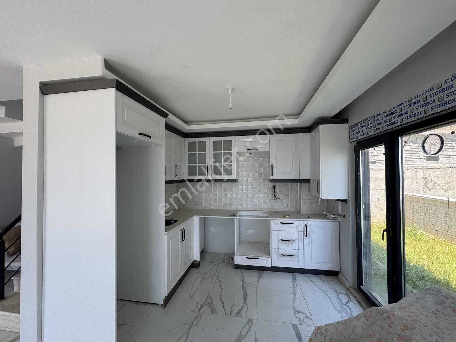 Gümüş Emlak'tan İğdebağlarında Havuzlu Satılık Villa - Görsel 32