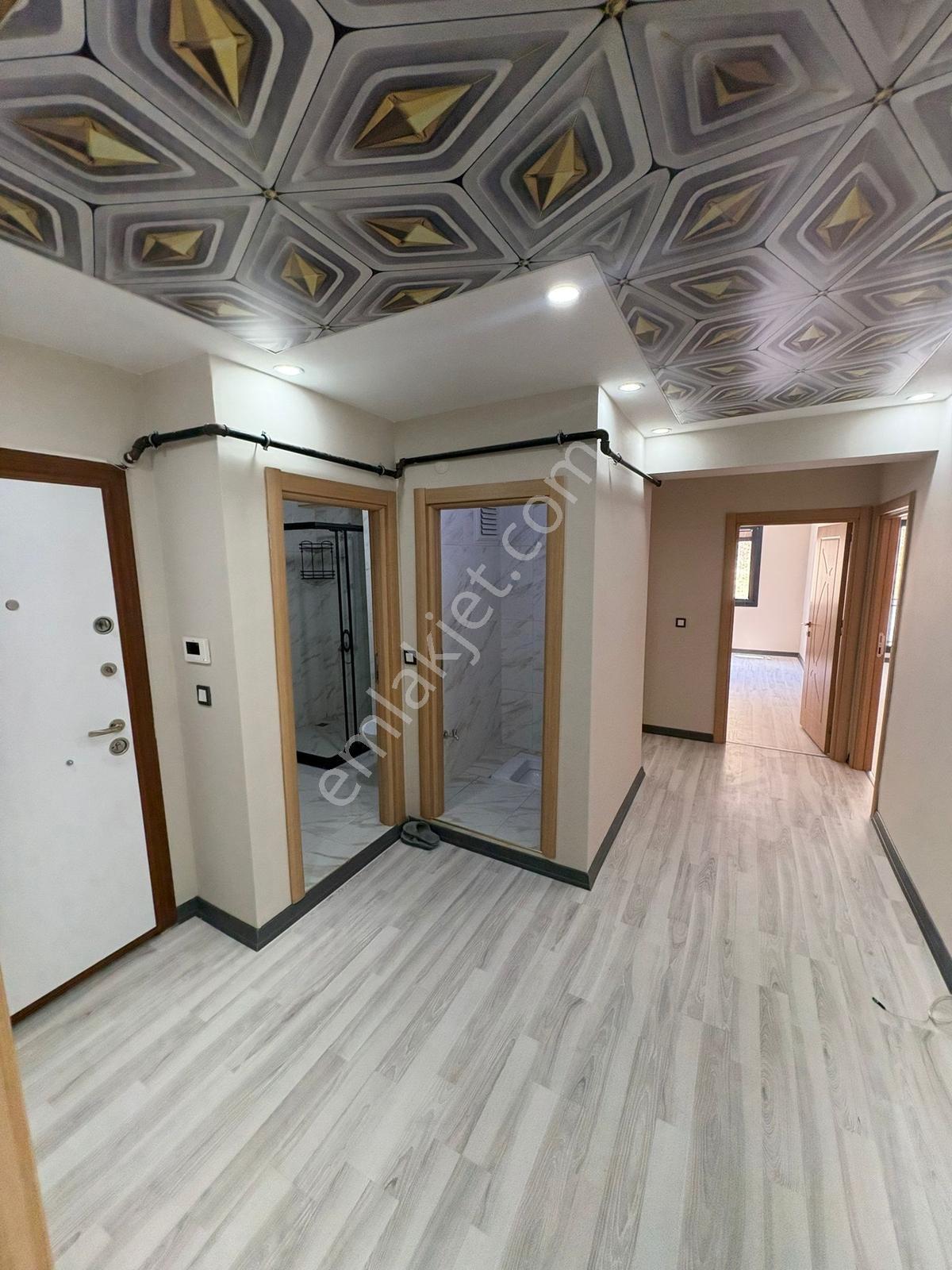 Esenyurt Mehterçeşme Mahallesinde 3+1 Kiralık Daire