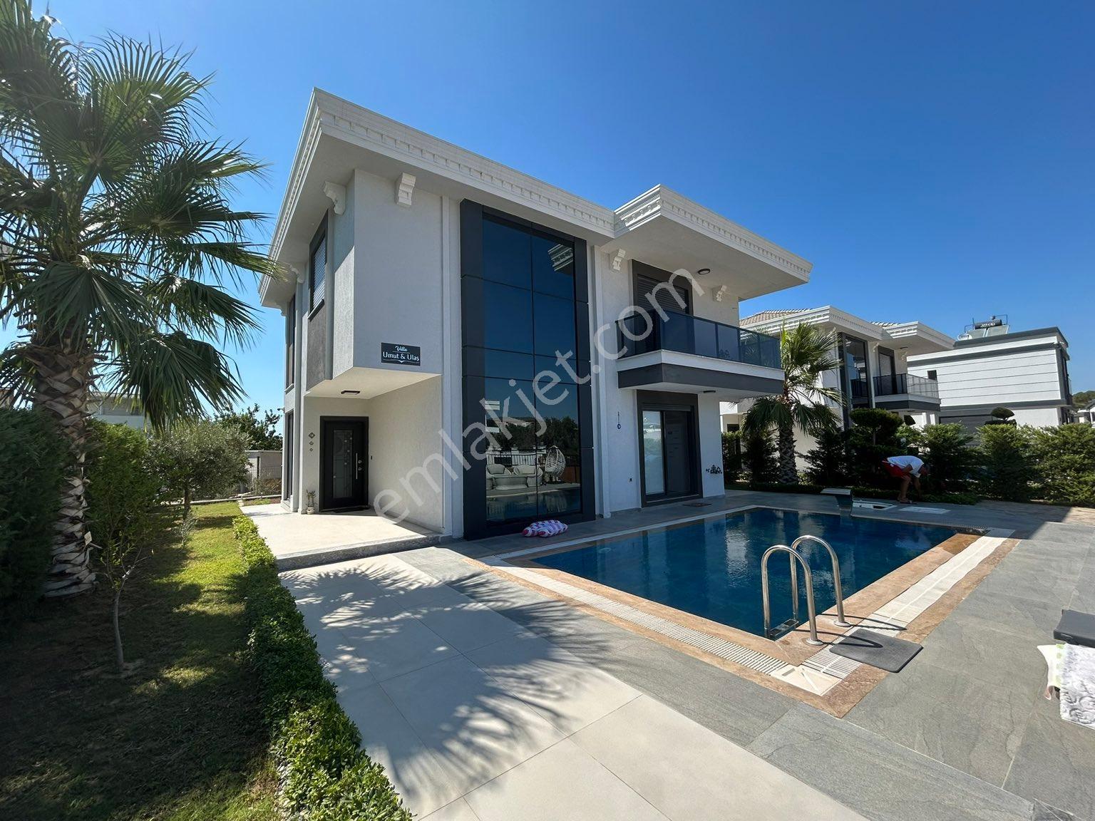 Didimde Denize Yakın 4+1 Villa