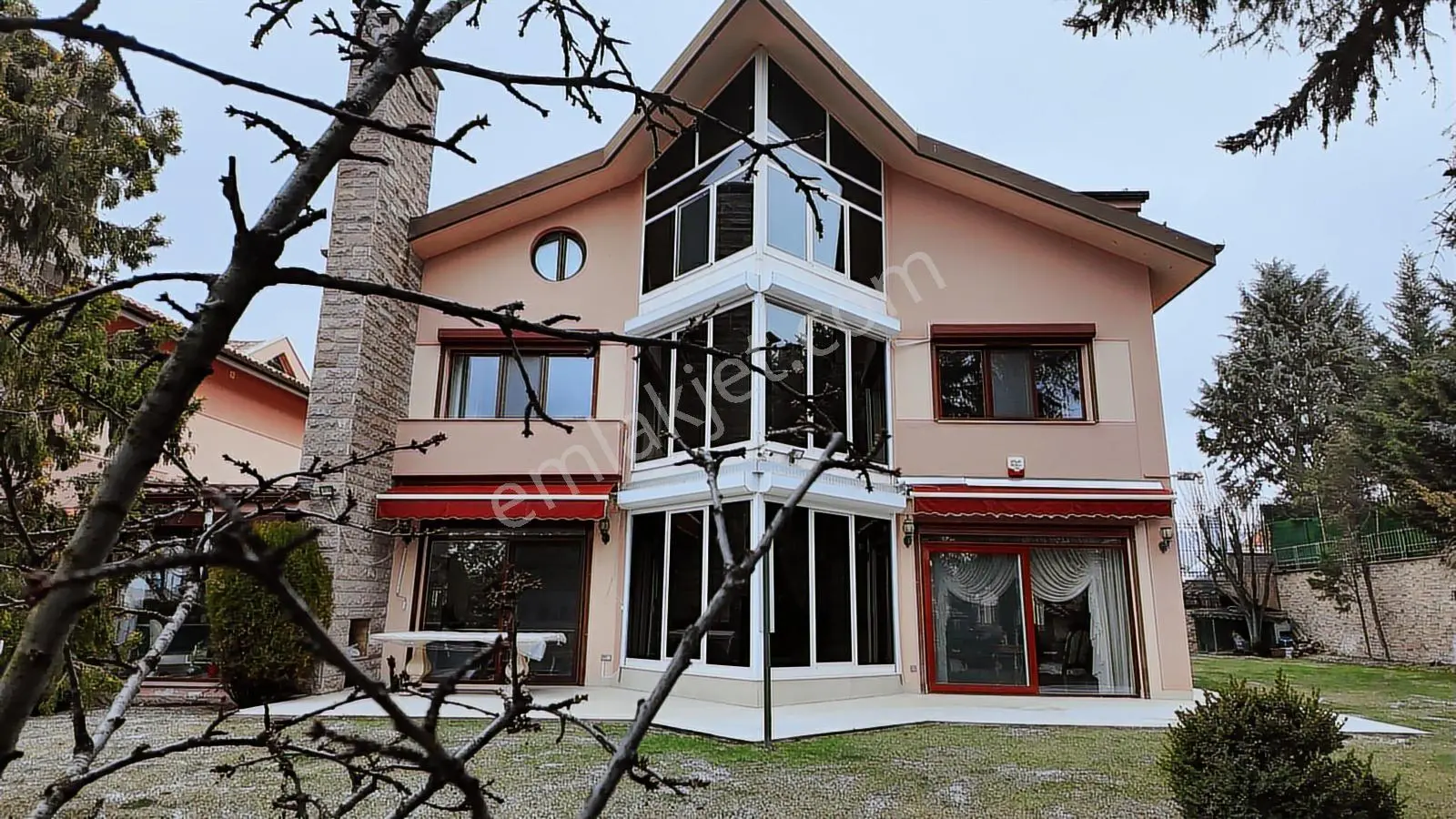 Rw Uğurlu'dan Metiş Country Villaları Müstakil 5+2 Satılık Villa