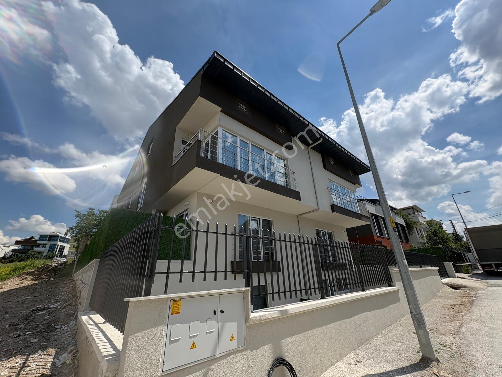 Yaşamkent Yeni Bina Toplu Ulaşım 50 M,herşey Dahil Sıfır 2+1'ler - Görsel 22