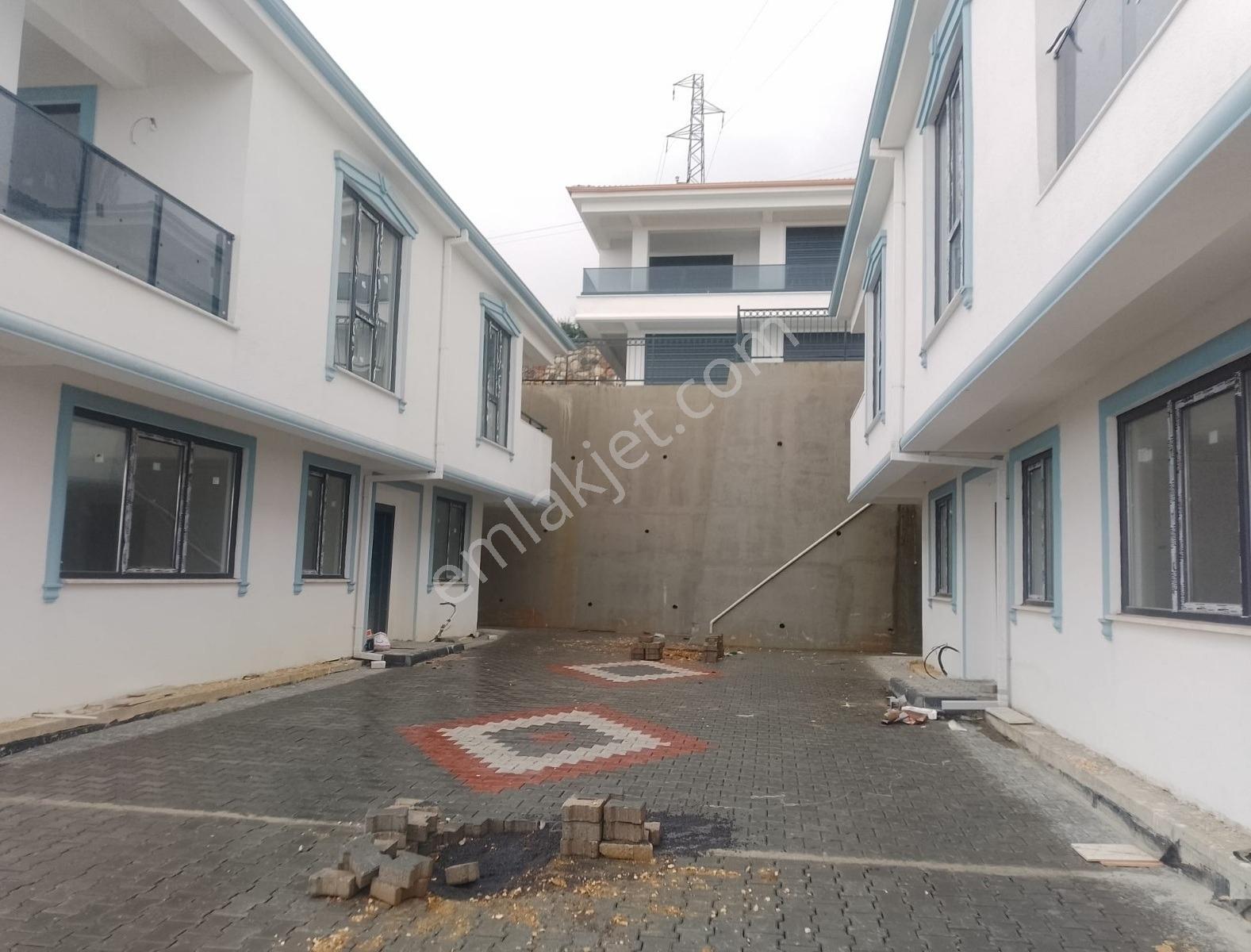 Remax Natural'den Gölcük Ulaşlı'da Deniz Manzaralı Satılık Villa - Görsel 6