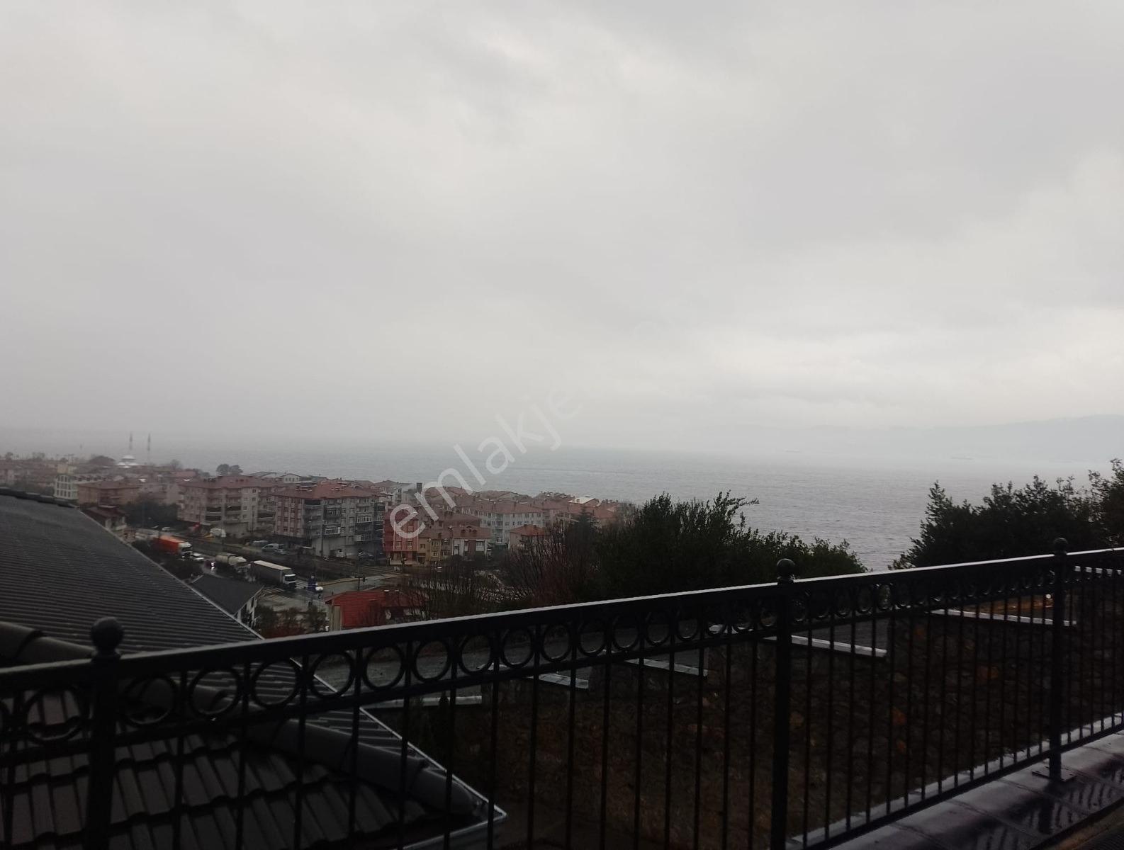 Remax Natural'den Gölcük Ulaşlı'da Deniz Manzaralı Satılık Villa - Görsel 14
