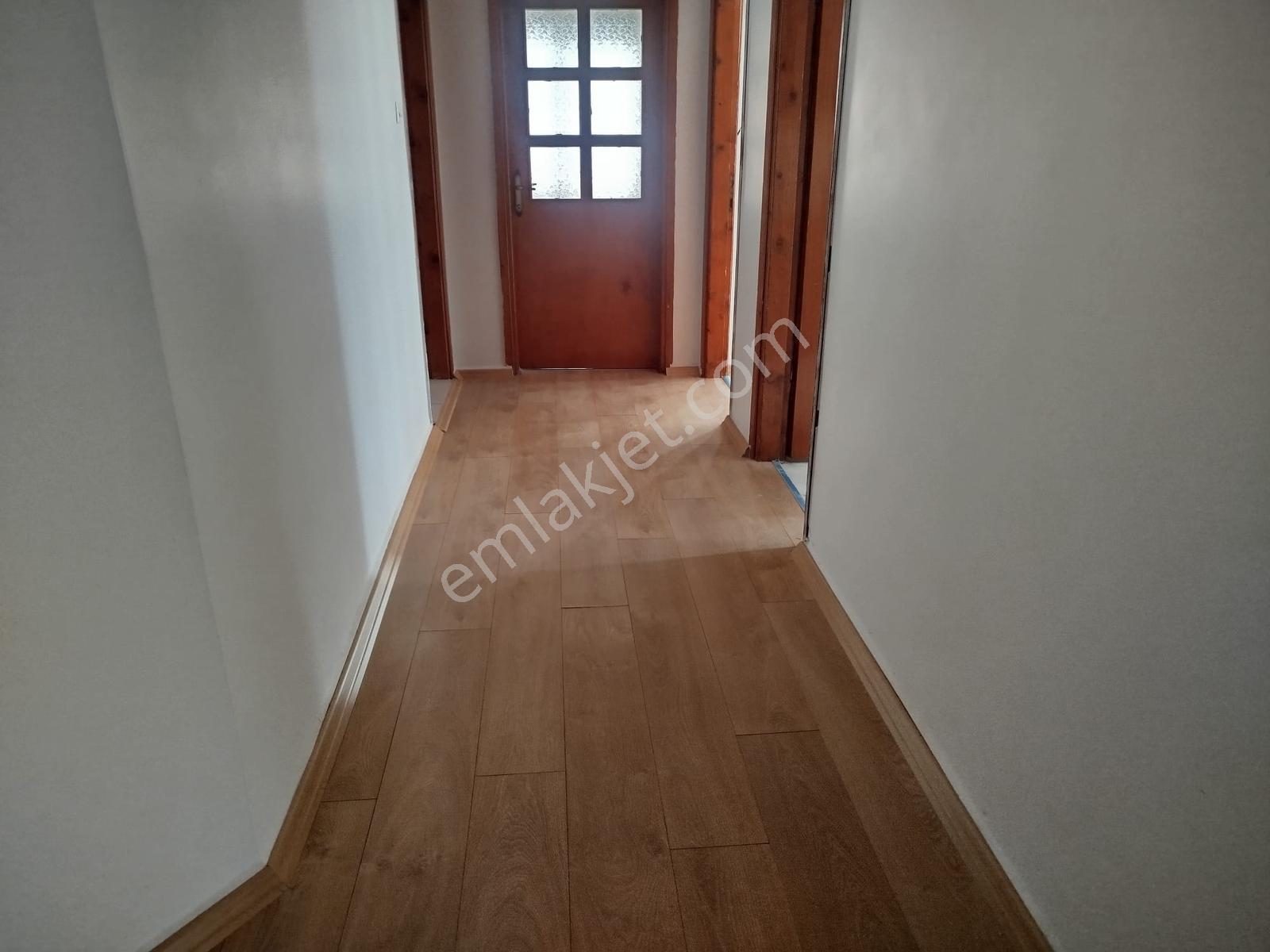 Remax Natural Değirmendere'de Merkezi Konumda 3+1 Kiralık Daire - Görsel 20