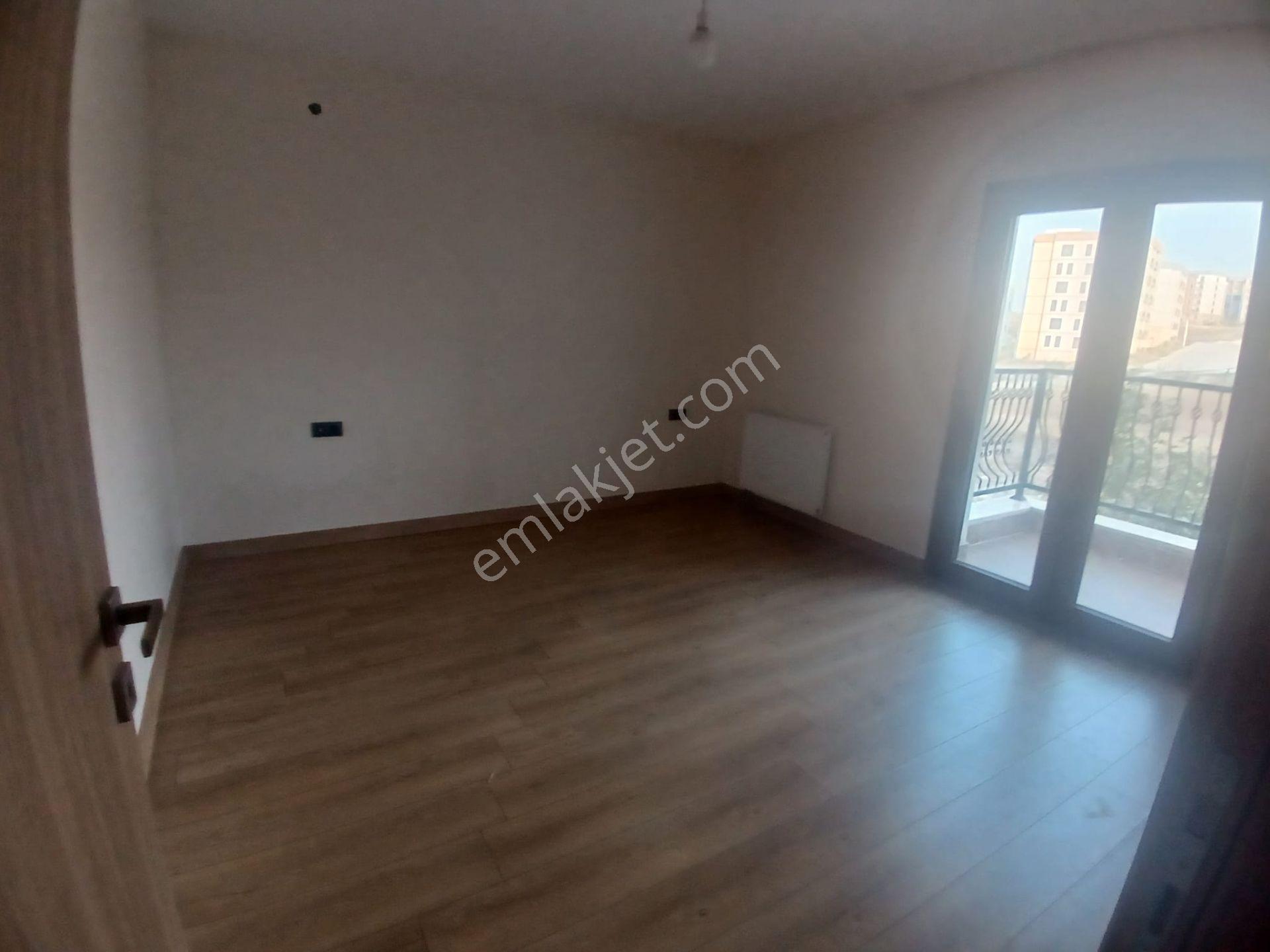Adana Sarıçam Buruk Tokilerinde Suriyelilere Verileçektir 2+1 Park Manzaralı Kiralık Daire - Görsel 20