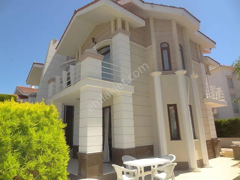 Belek'te 3+1 İkiz Villa Ortak Havuzlu Özel Otoparklı - Görsel 13