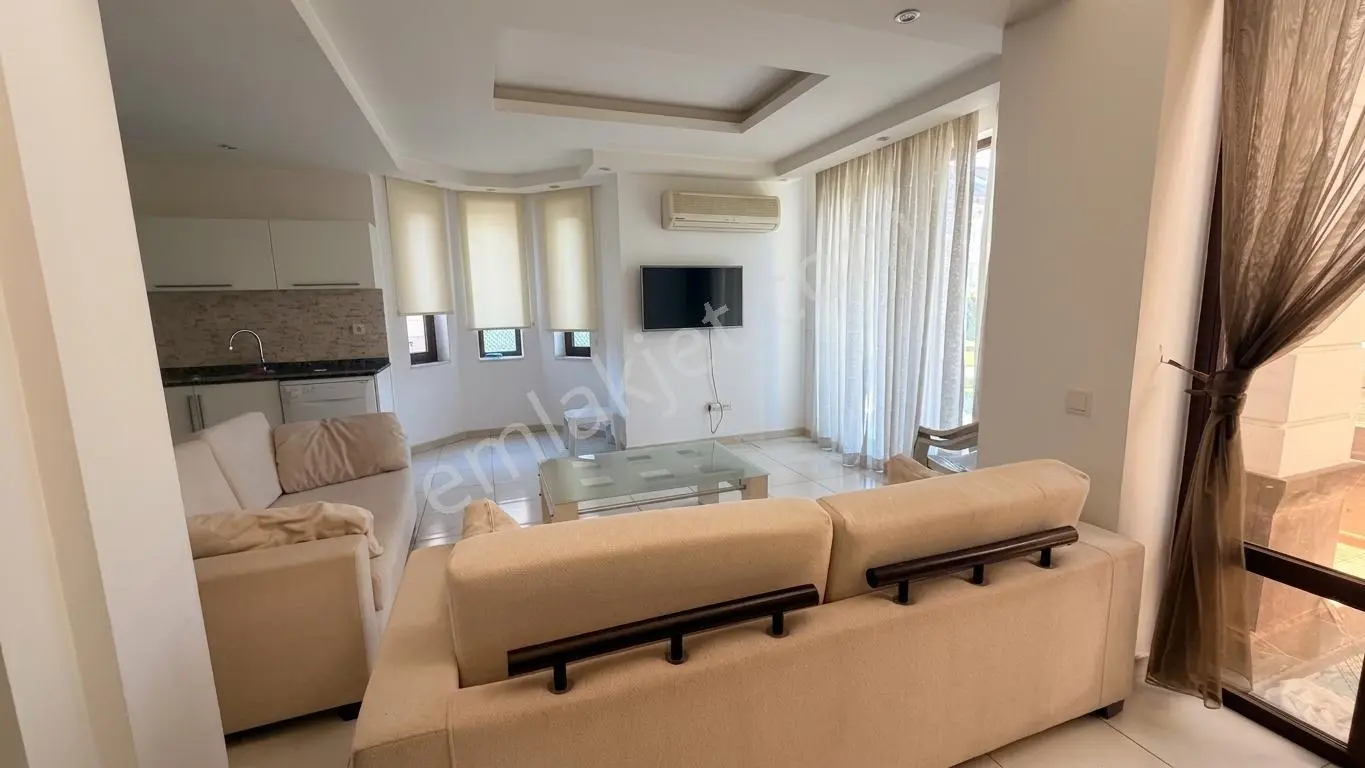 Belek'te 3+1 İkiz Villa Ortak Havuzlu Özel Otoparklı - Görsel 12