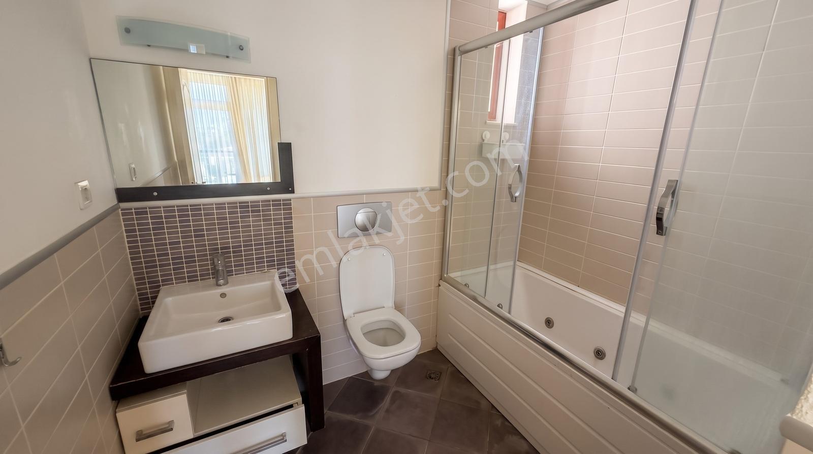 Belek'te 3+1 İkiz Villa Ortak Havuzlu Özel Otoparklı - Görsel 8