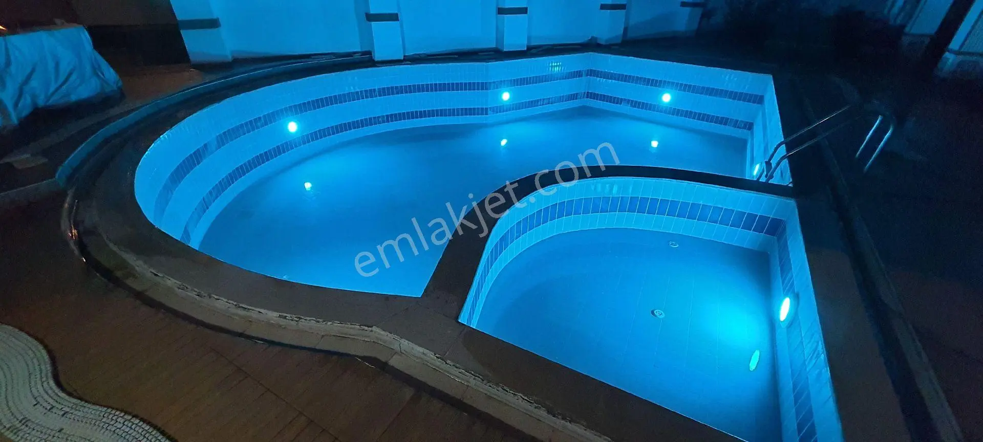 Didim Akbük Te 5+2 Havuzlu Full Eşyalı Satılık Villa - Görsel 12