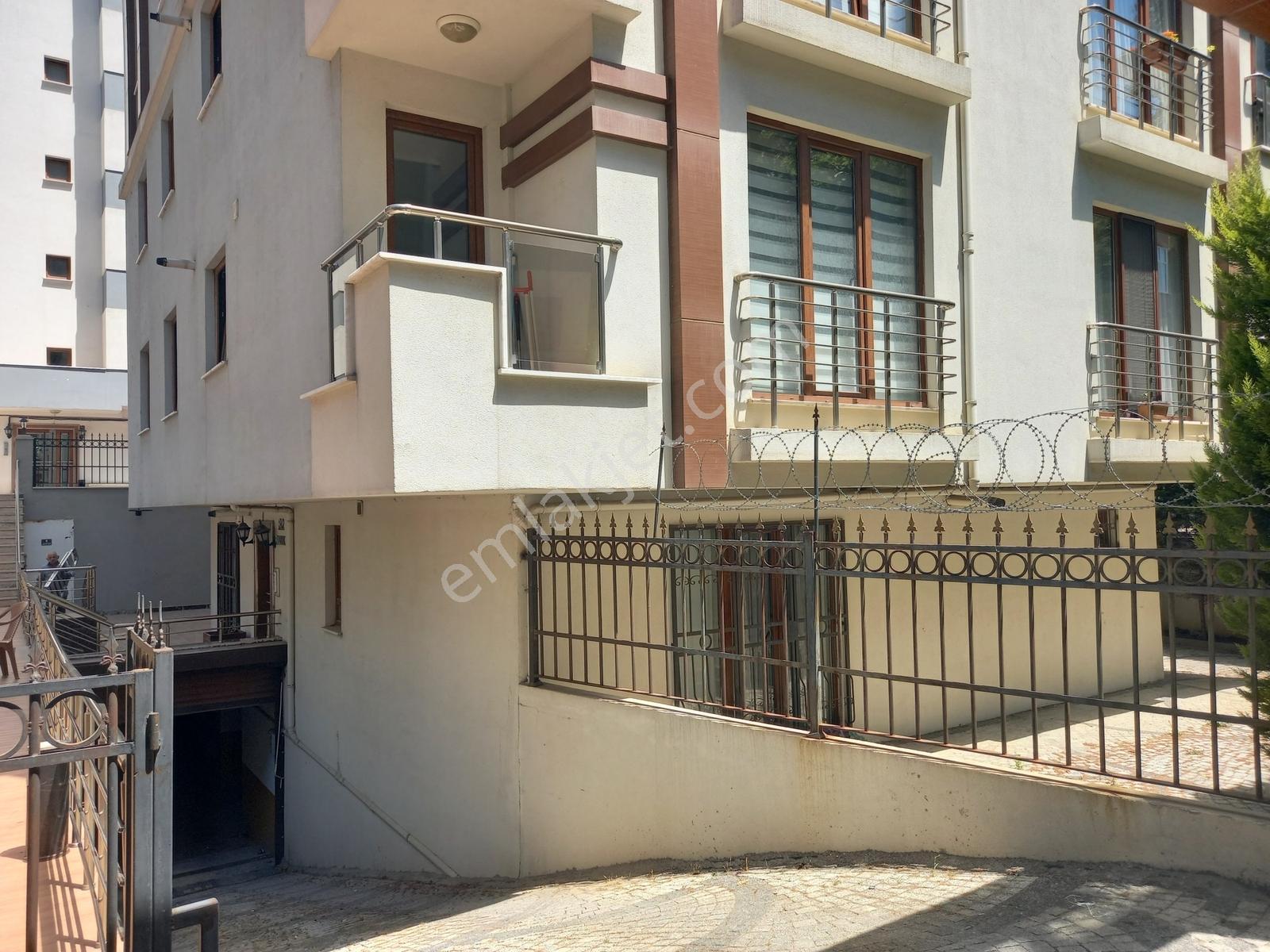 F-l Emlaktan Bulgurlu Yakını Elıt Sıtede Eşyalı Otoparklı 2+1 - Görsel 28