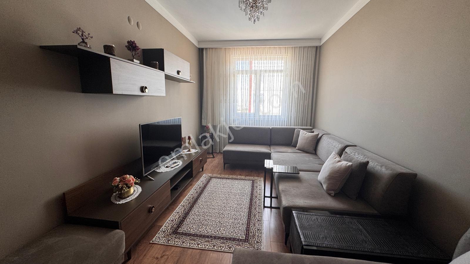 Bağlıcada Satılık Arakat Full Yapılı 4+1 Daire - Görsel 29
