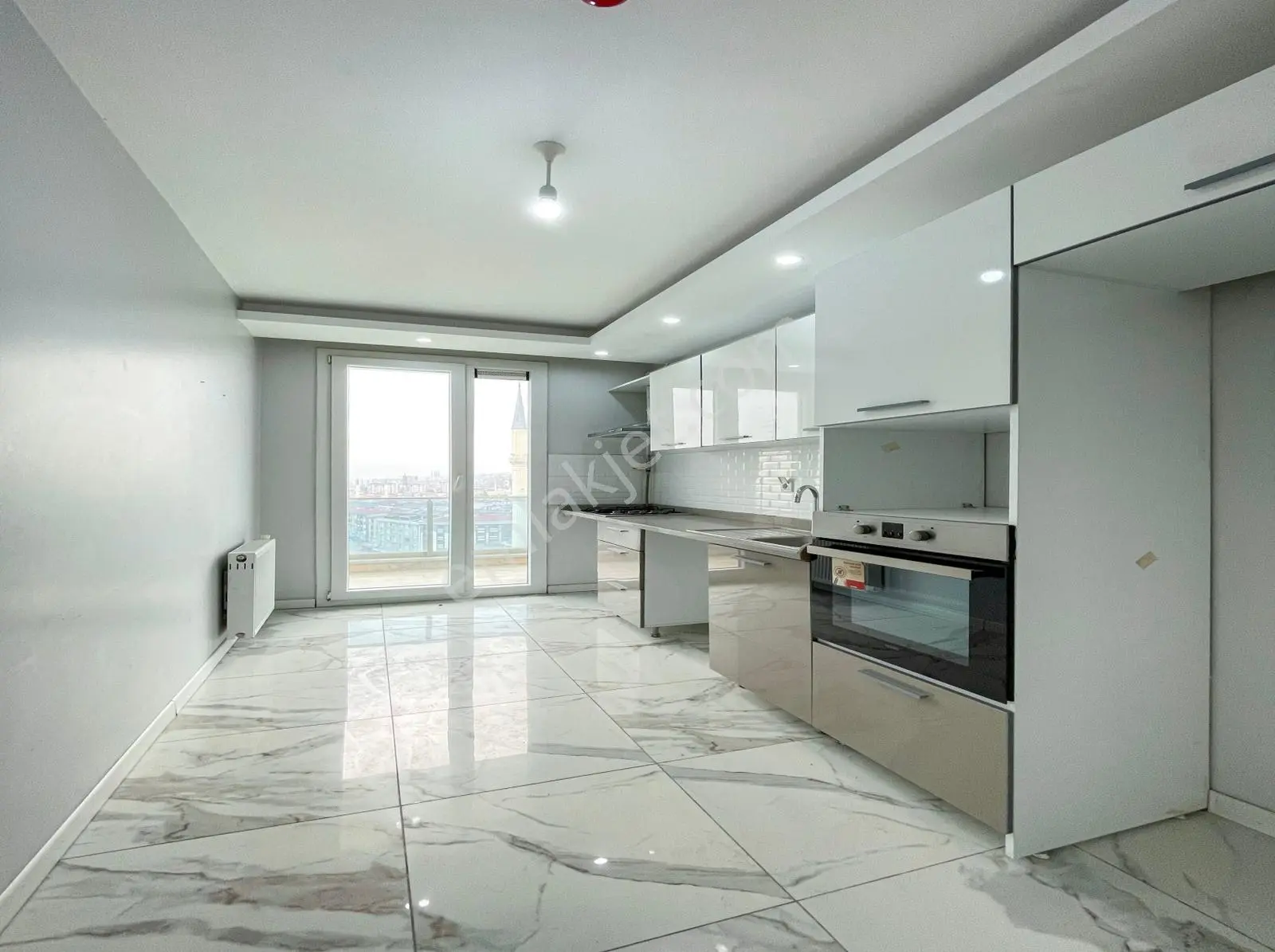 Başkent Yapı'dan Site İçi Metrobüse Yakın Dekorlu 2+1 Daire - Görsel 4