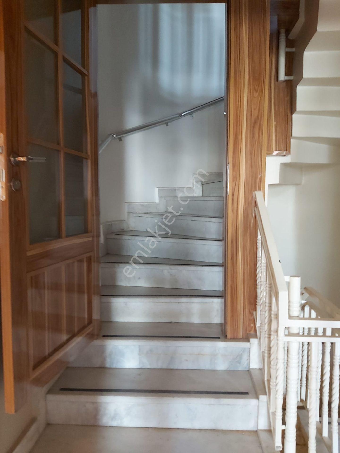 Meram Yaka Mah.satılık Triplex 5+1 Villa - Görsel 20