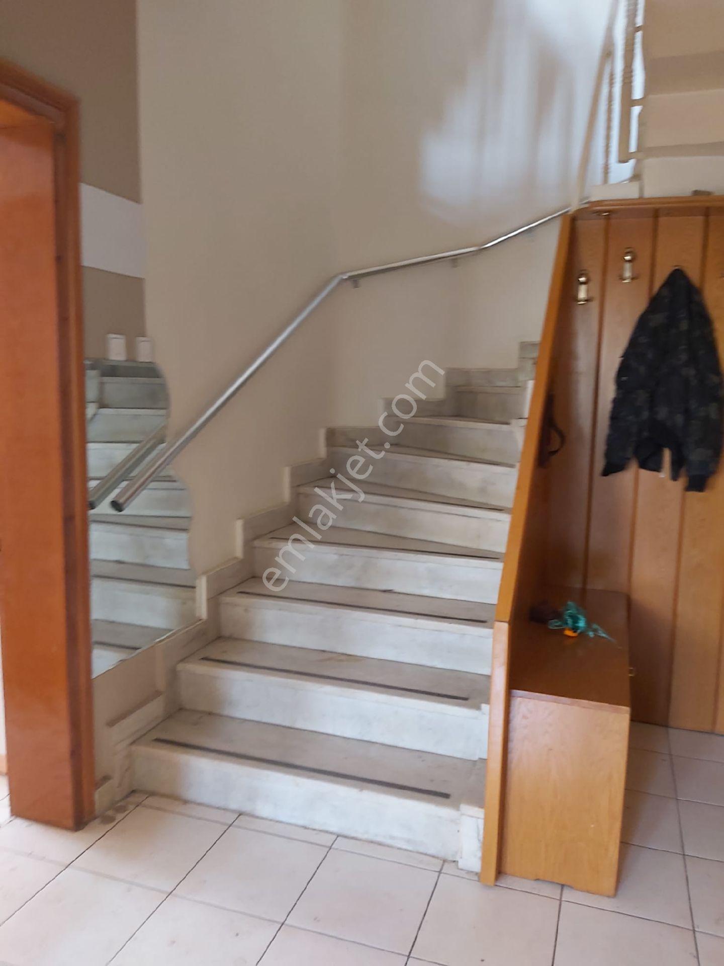 Meram Yaka Mah.satılık Triplex 5+1 Villa - Görsel 12