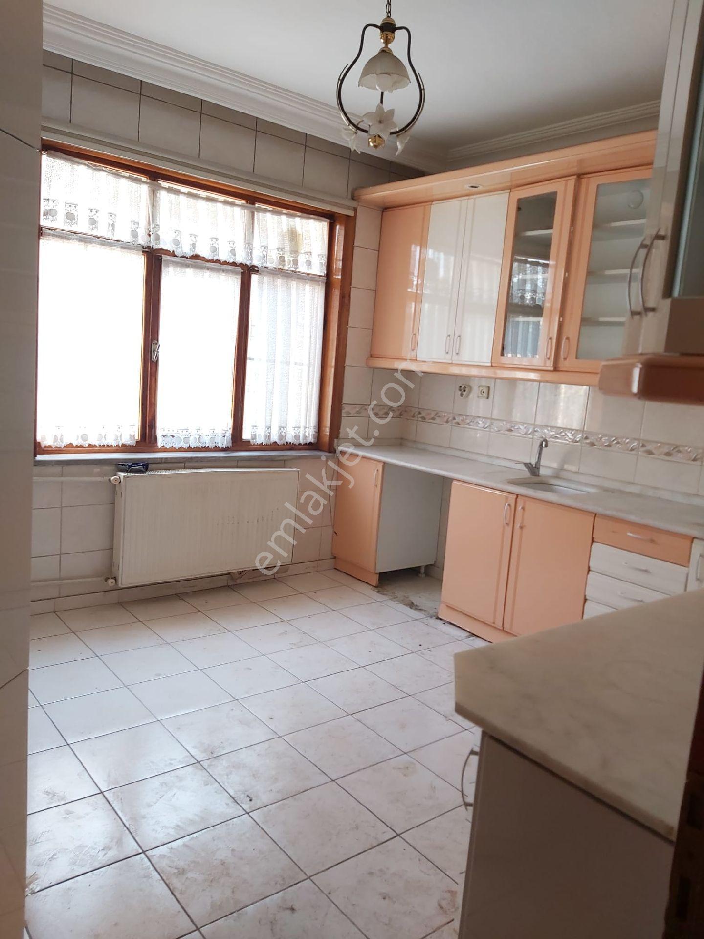 Meram Yaka Mah.satılık Triplex 5+1 Villa - Görsel 9