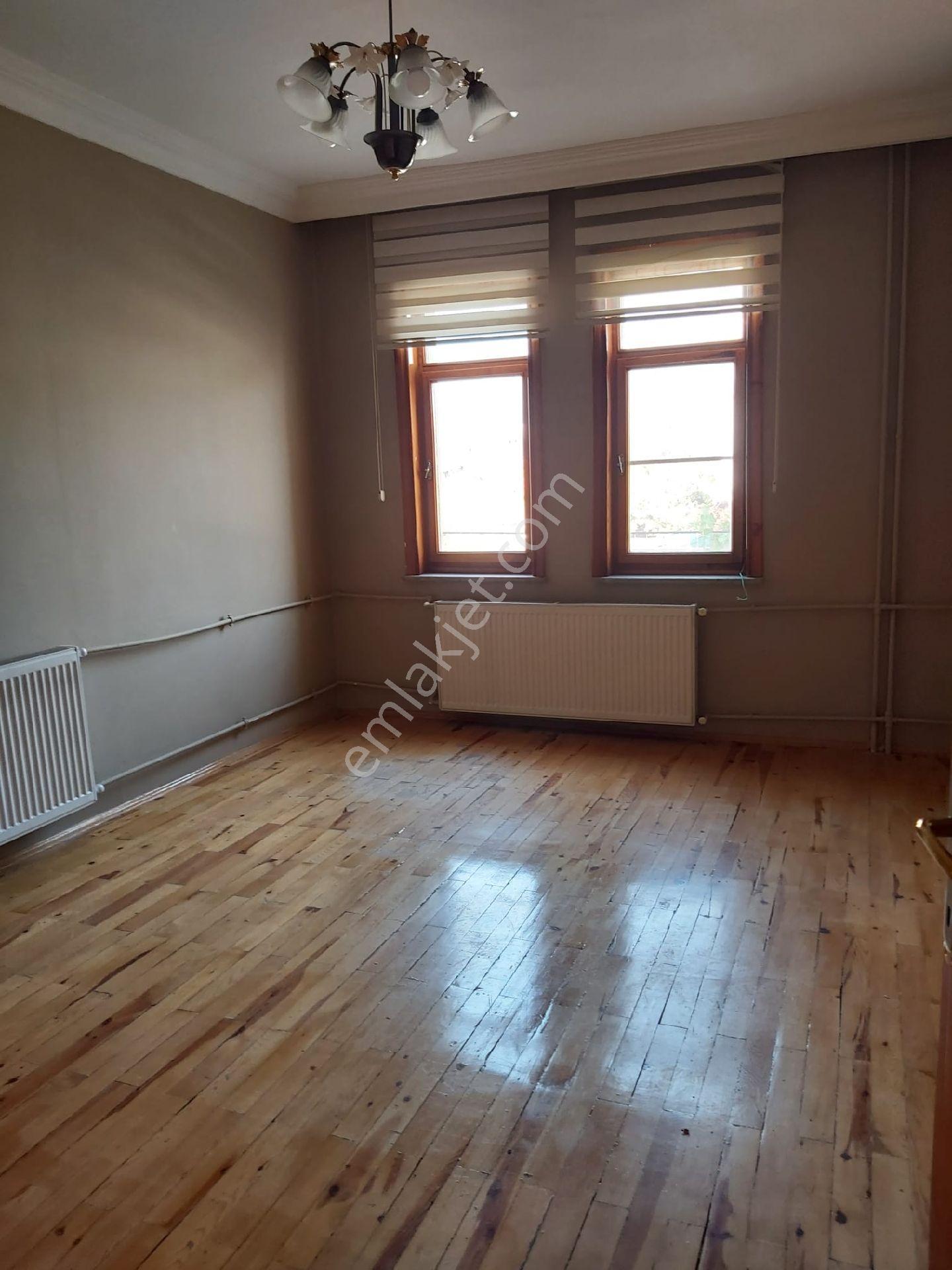 Meram Yaka Mah.satılık Triplex 5+1 Villa - Görsel 14
