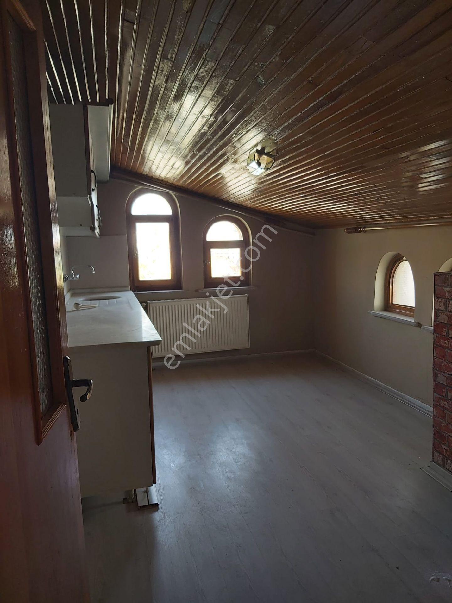 Meram Yaka Mah.satılık Triplex 5+1 Villa - Görsel 24