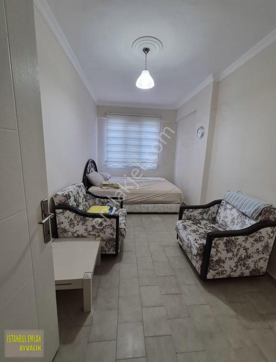 İstanbul Emlaktn Plaja Çok Yakın 12 Ay Kiralık 4+2 Dubleks Daire - Görsel 19