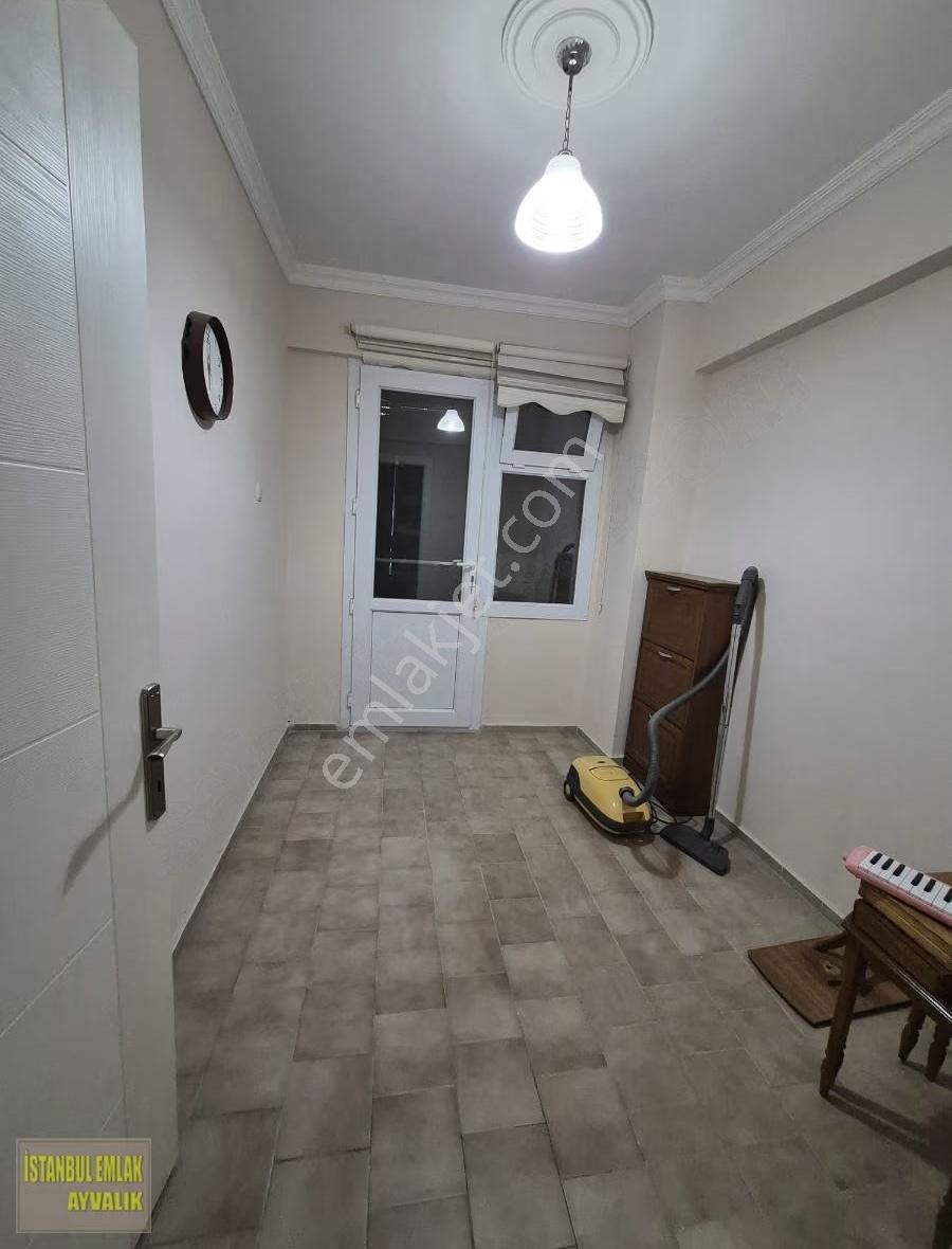 İstanbul Emlaktn Plaja Çok Yakın 12 Ay Kiralık 4+2 Dubleks Daire - Görsel 24