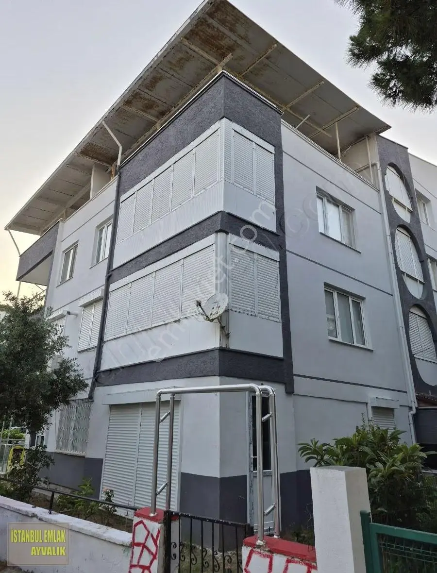 İstanbul Emlaktn Plaja Çok Yakın 12 Ay Kiralık 4+2 Dubleks Daire