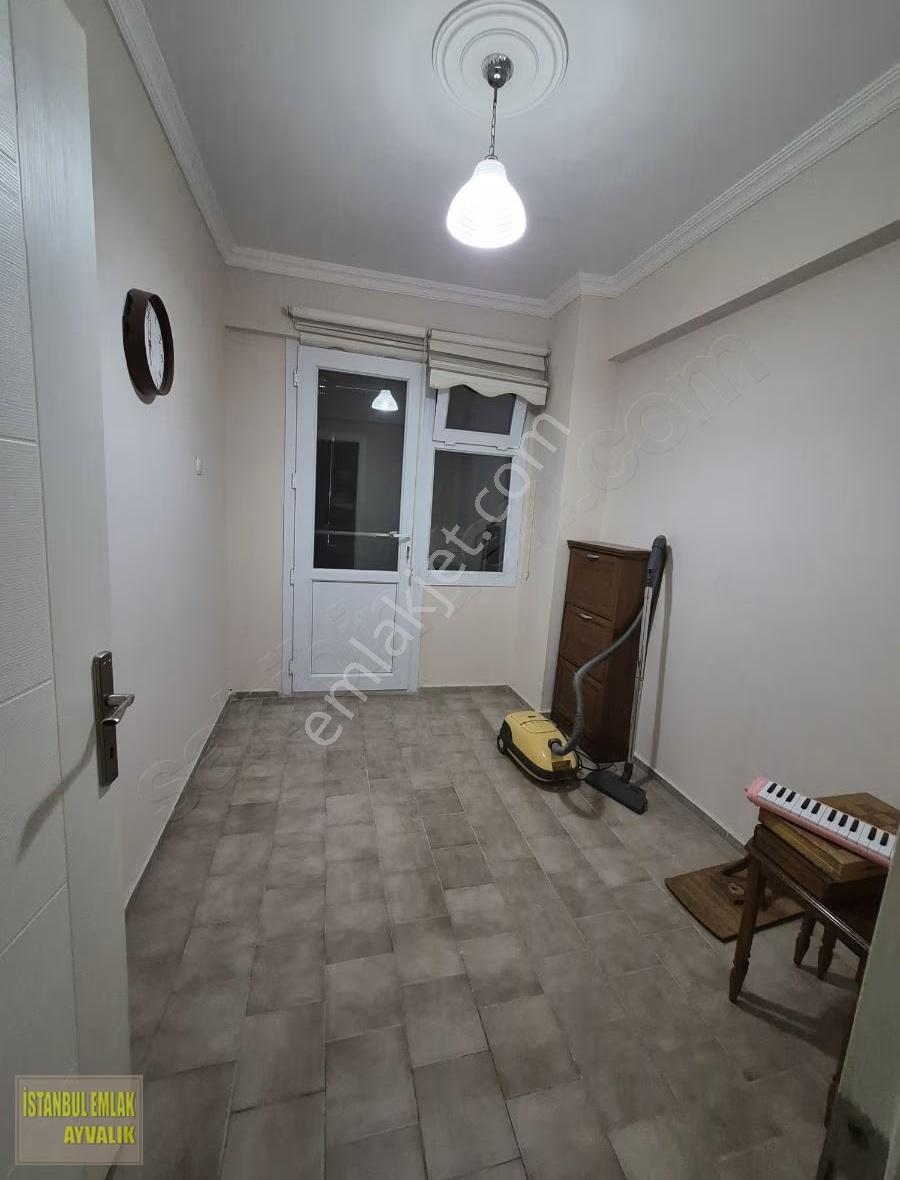 İstanbul Emlaktn Plaja Çok Yakın 12 Ay Kiralık 4+2 Dubleks Daire - Görsel 23