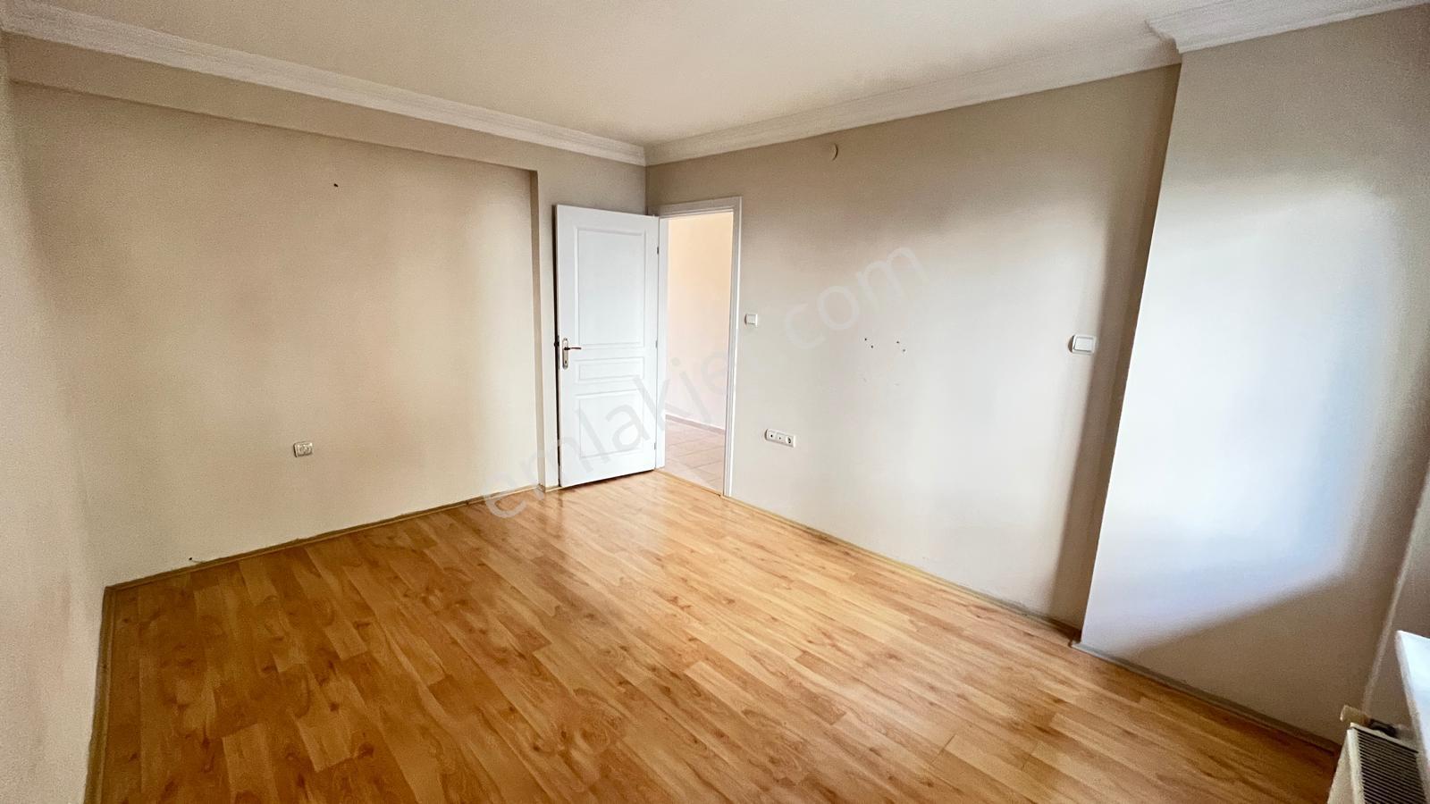 Nilüfer Kültür Mahallesi Ara Kat 3+1 Kiralık Daire - Görsel 21