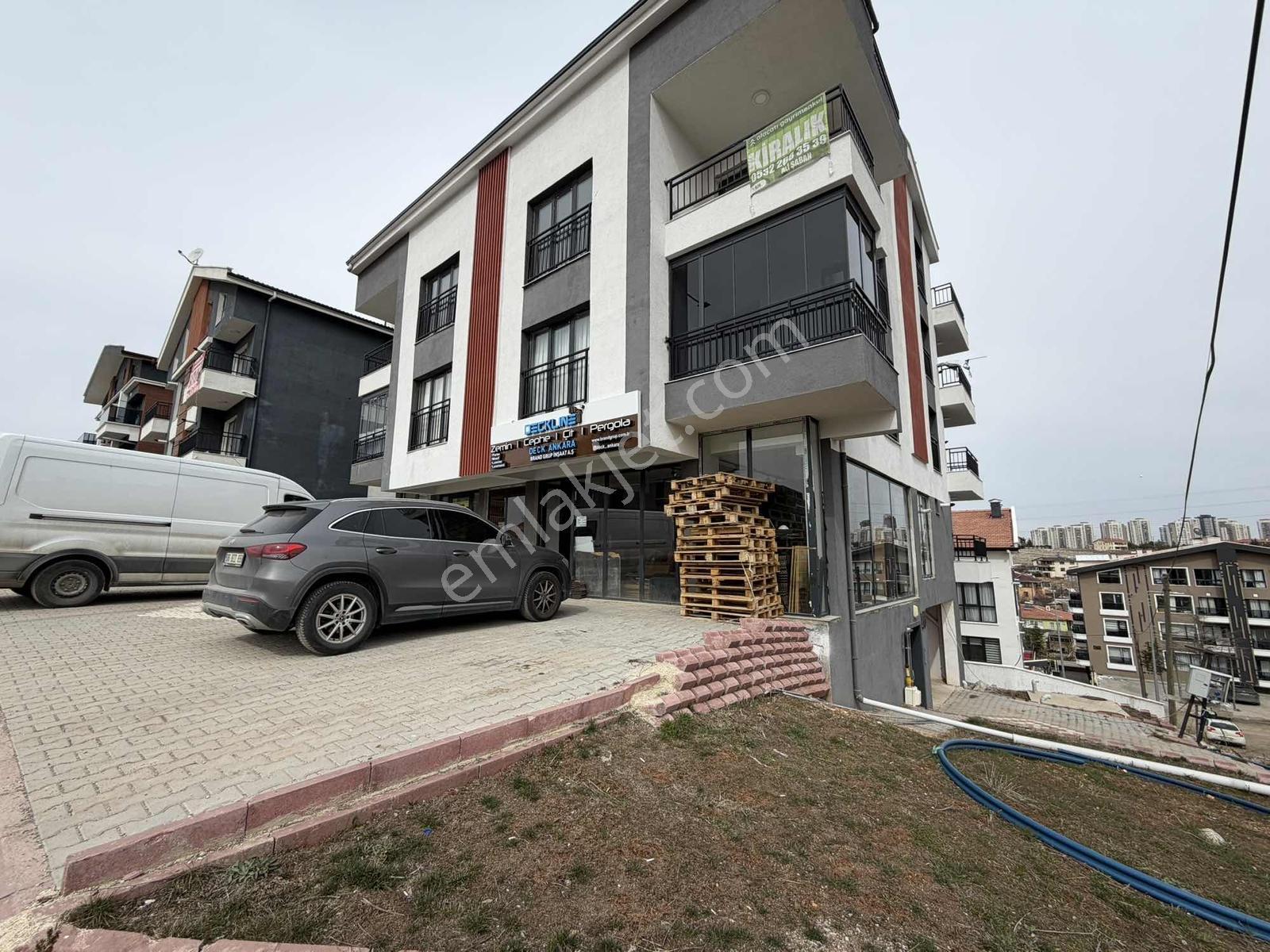Alaçatı'dan/caddeye Yakın/çatı Eğimsiz/iskanlı/4+1 Dubleks Daire - Görsel 15