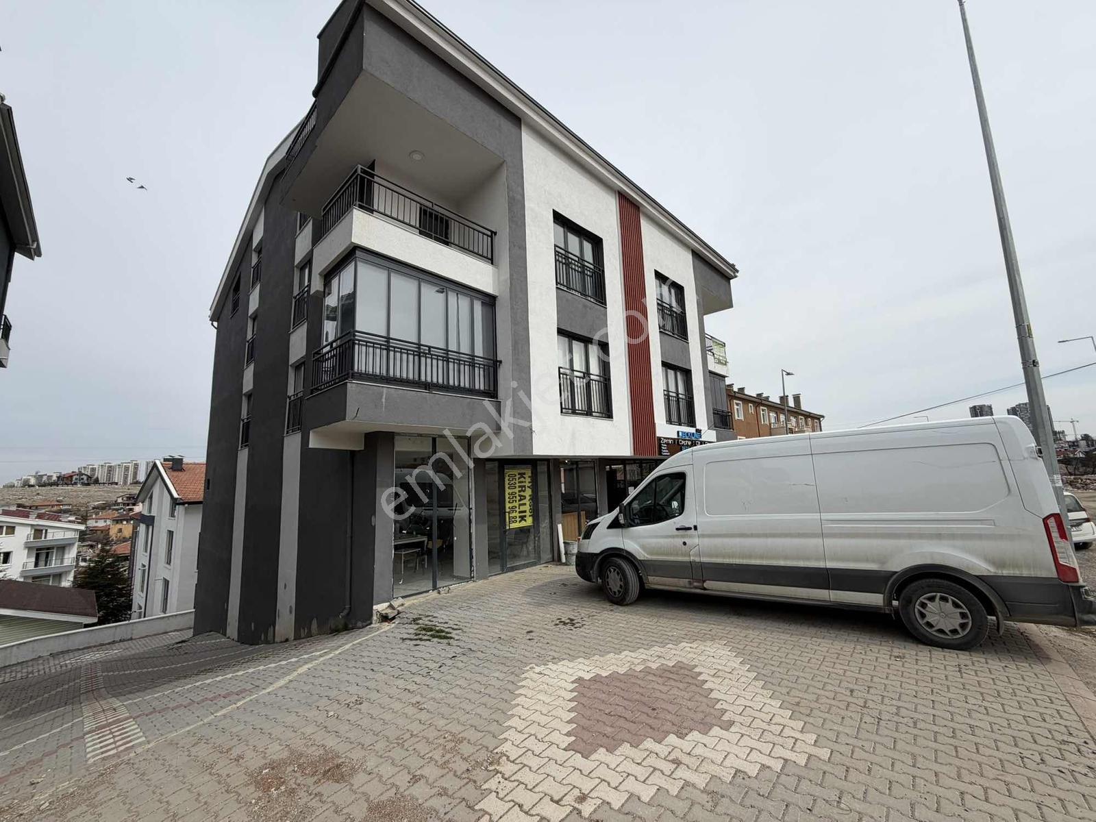 Alaçatı'dan/caddeye Yakın/çatı Eğimsiz/iskanlı/4+1 Dubleks Daire - Görsel 33